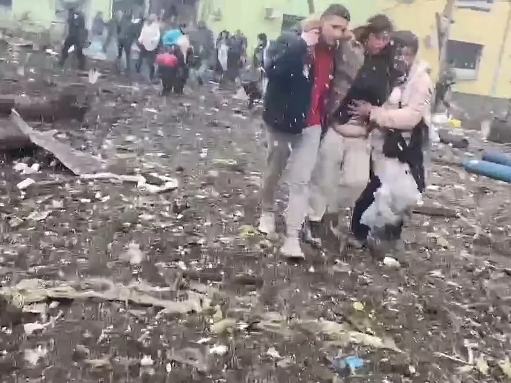 Podľa mariupolskej radnice utrpela pôrodnica „kolosálne poškodenie“. Rusko pritom sľúbilo, že bude v stredu akceptovať prímerie kvôli evakuácii civilistov, no Putin už po štvrtýkrát takýto sľub nedodržal.