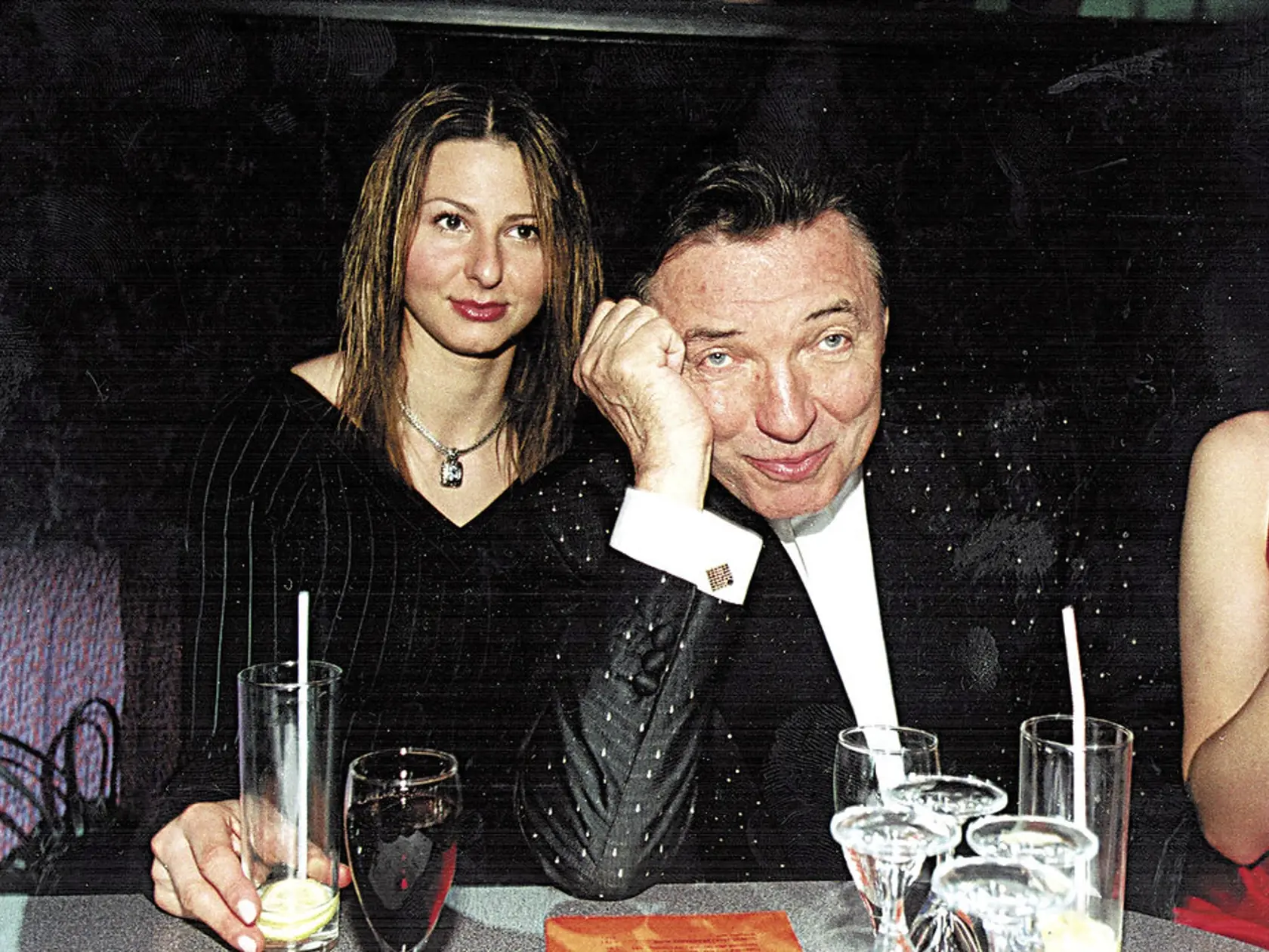 Manželia často chodili do spoločnosti.