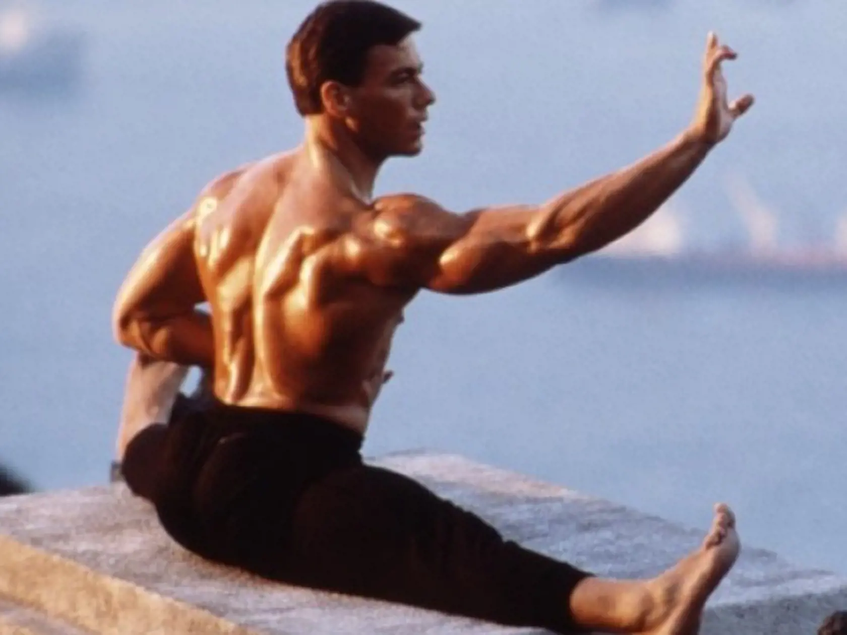 Jean-Claude Van Damme ako ho poznáme z akčných filmov.