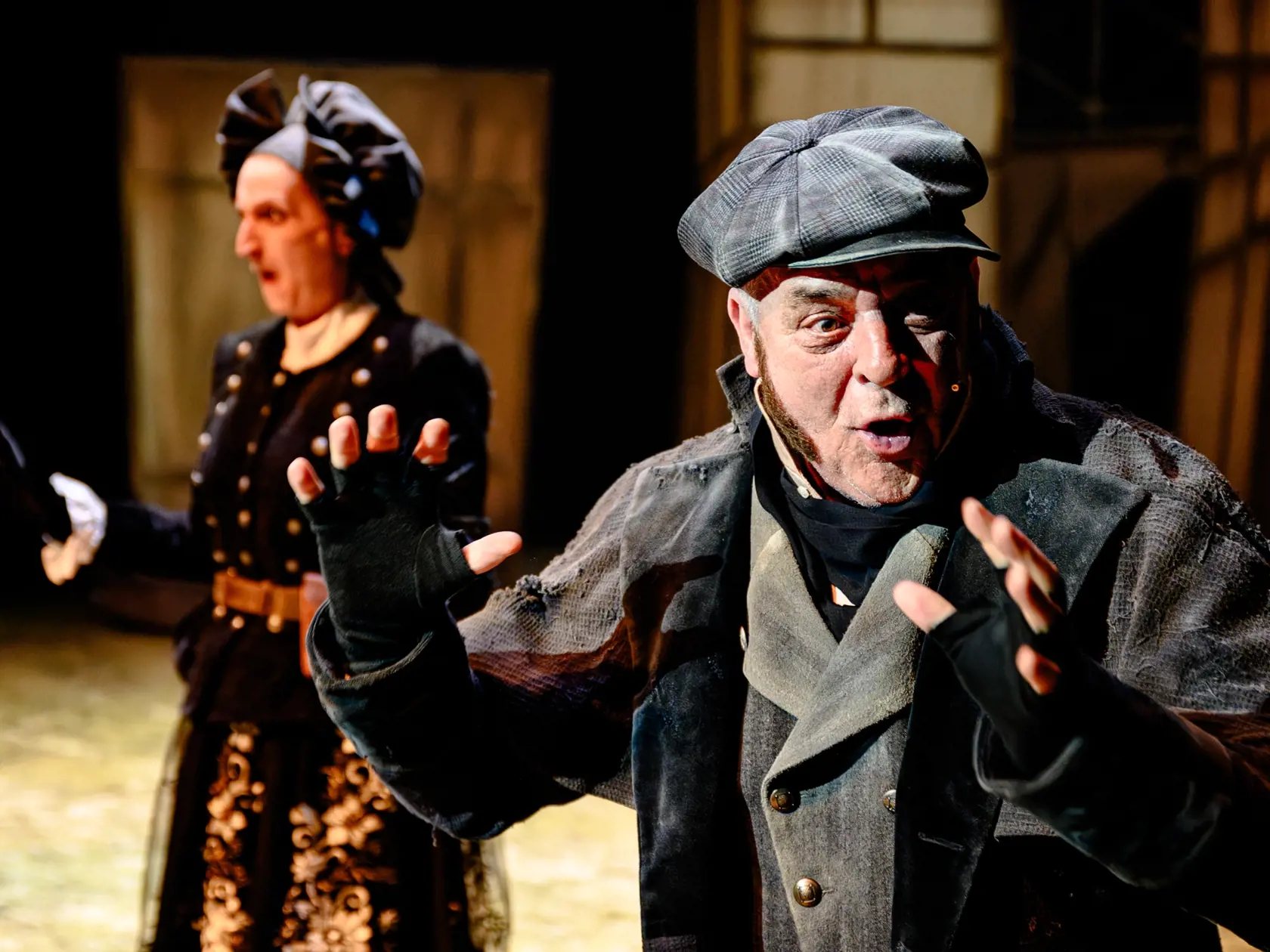 Slávny román Charlesa Dickensa - Oliver Twist ožil na javisku divadla Nová scéna v Bratislave.