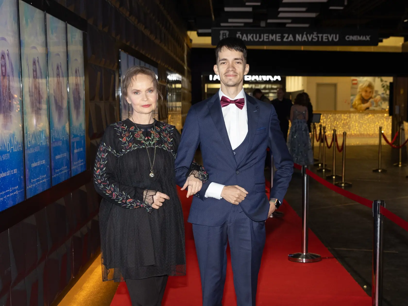 Alžbetku si opäť zahrala Petra Vančíková-Kolevská a jej syna stvárni v Perinbabe 2 Lukáš Frlajs.