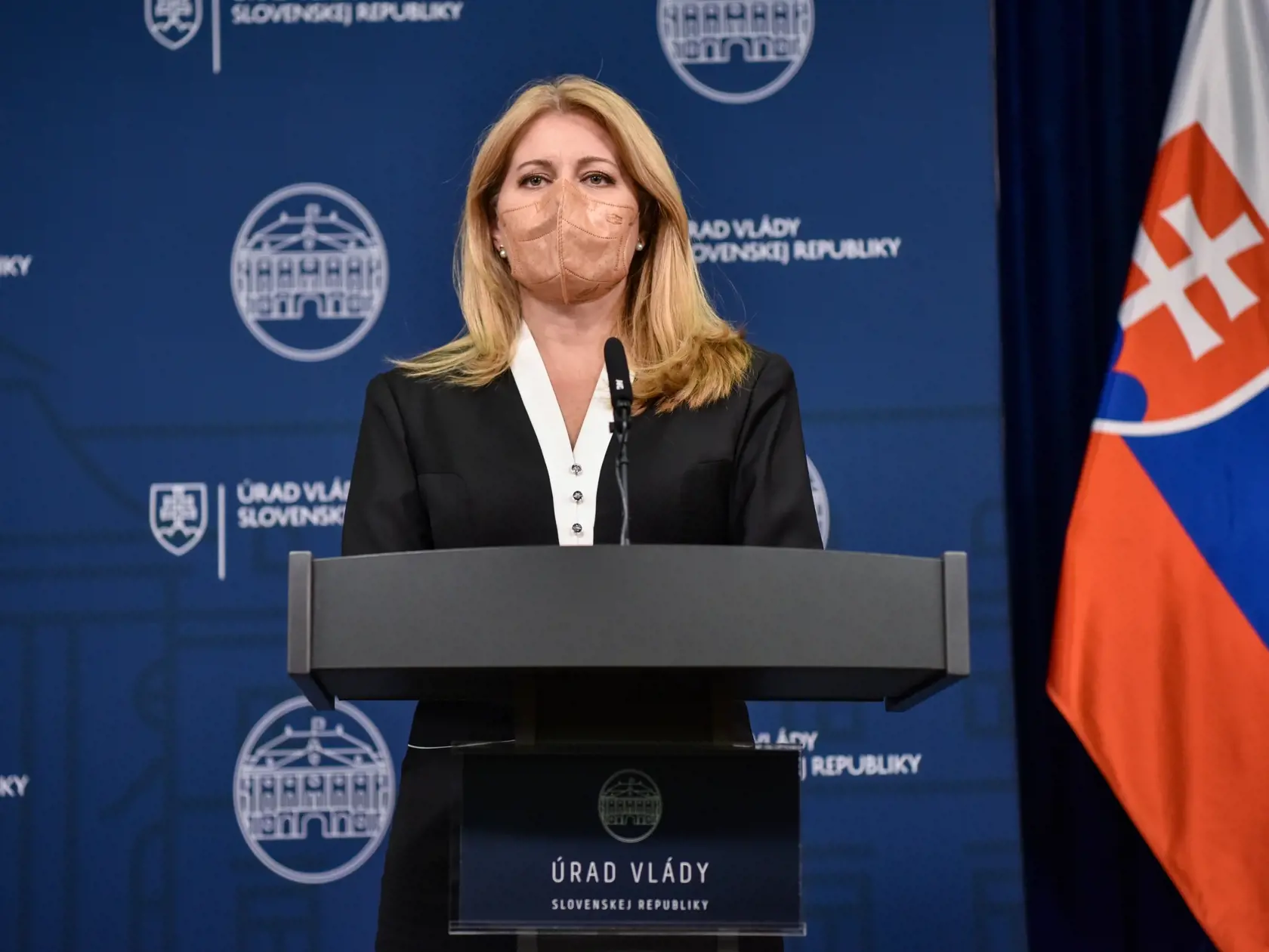 Na snímke prezidentka SR Zuzana Čaputová počas tlačovej konferencie po rokovaní Bezpečnostnej rady SR 22. februára 2022 v Bratislave. FOTO TASR - Pavol Zachar