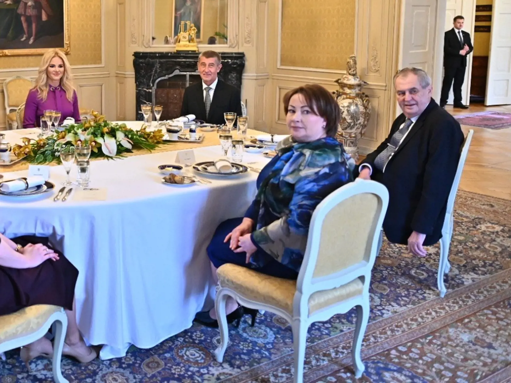 Andrej Babiš s rodinou na slávnostnom obede u Miloša Zemana
