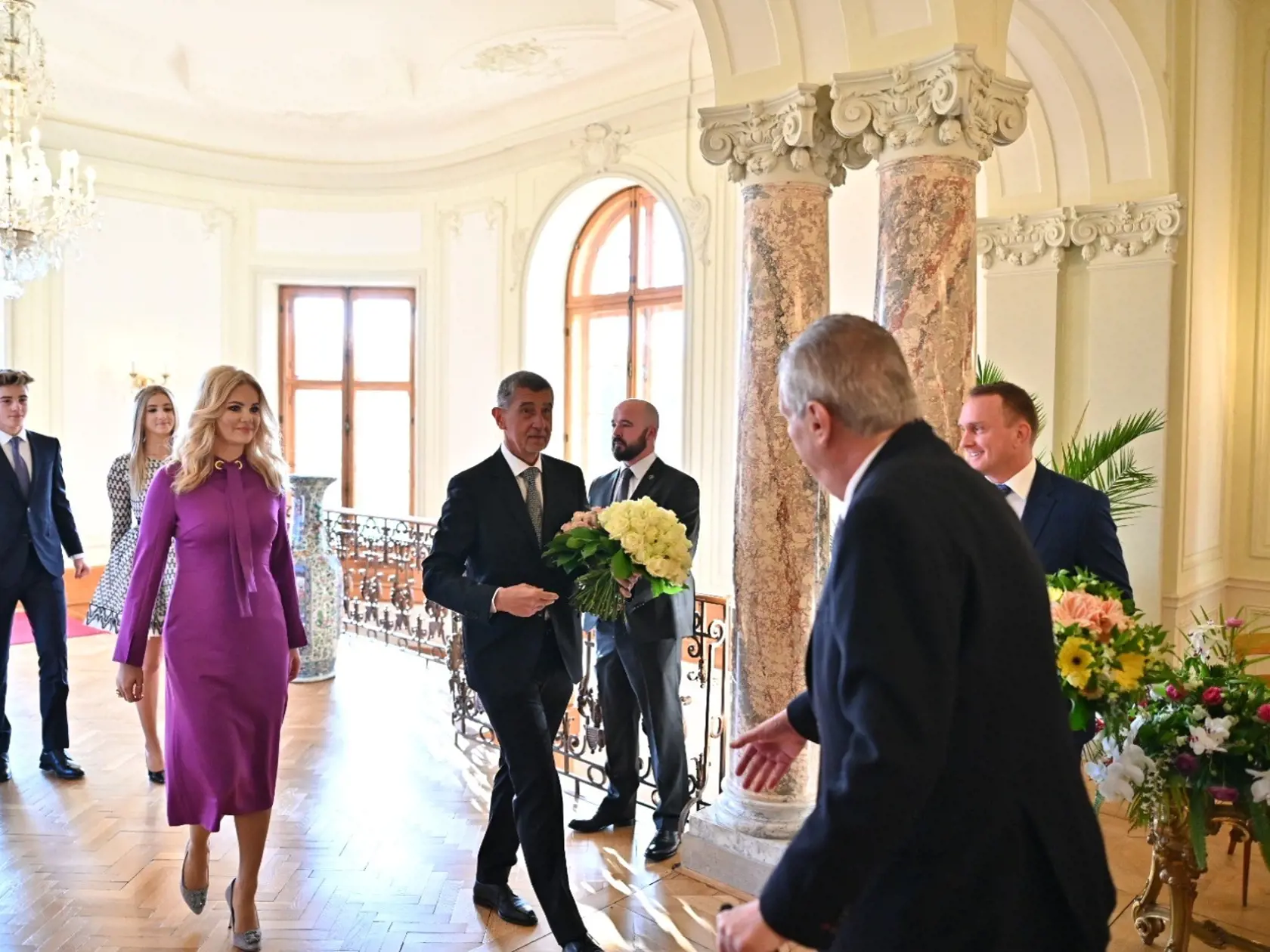 Andrej Babiš s rodinou na slávnostnom obede u Miloša Zemana