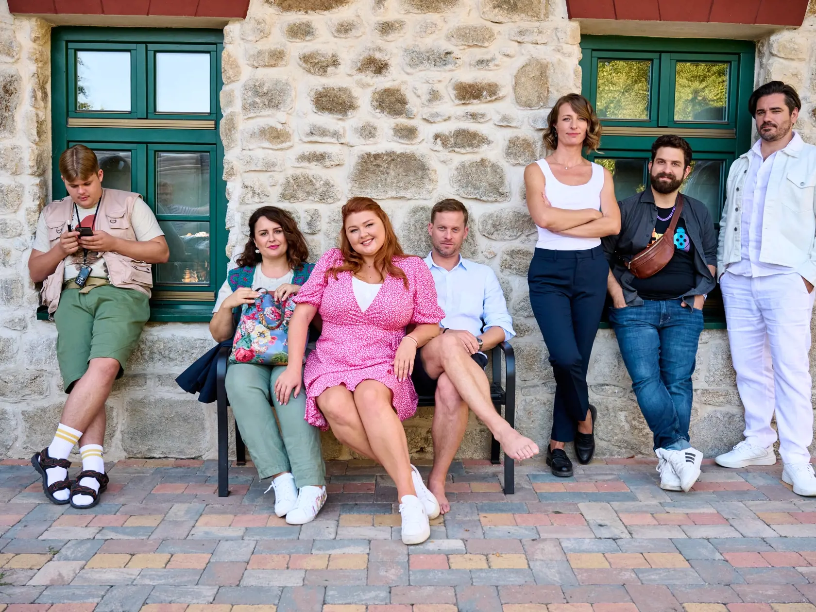 Zábery z bláznivej komédie Jedeme na teambuilding, ktorý produkovala Petra Polnišová s manželom.