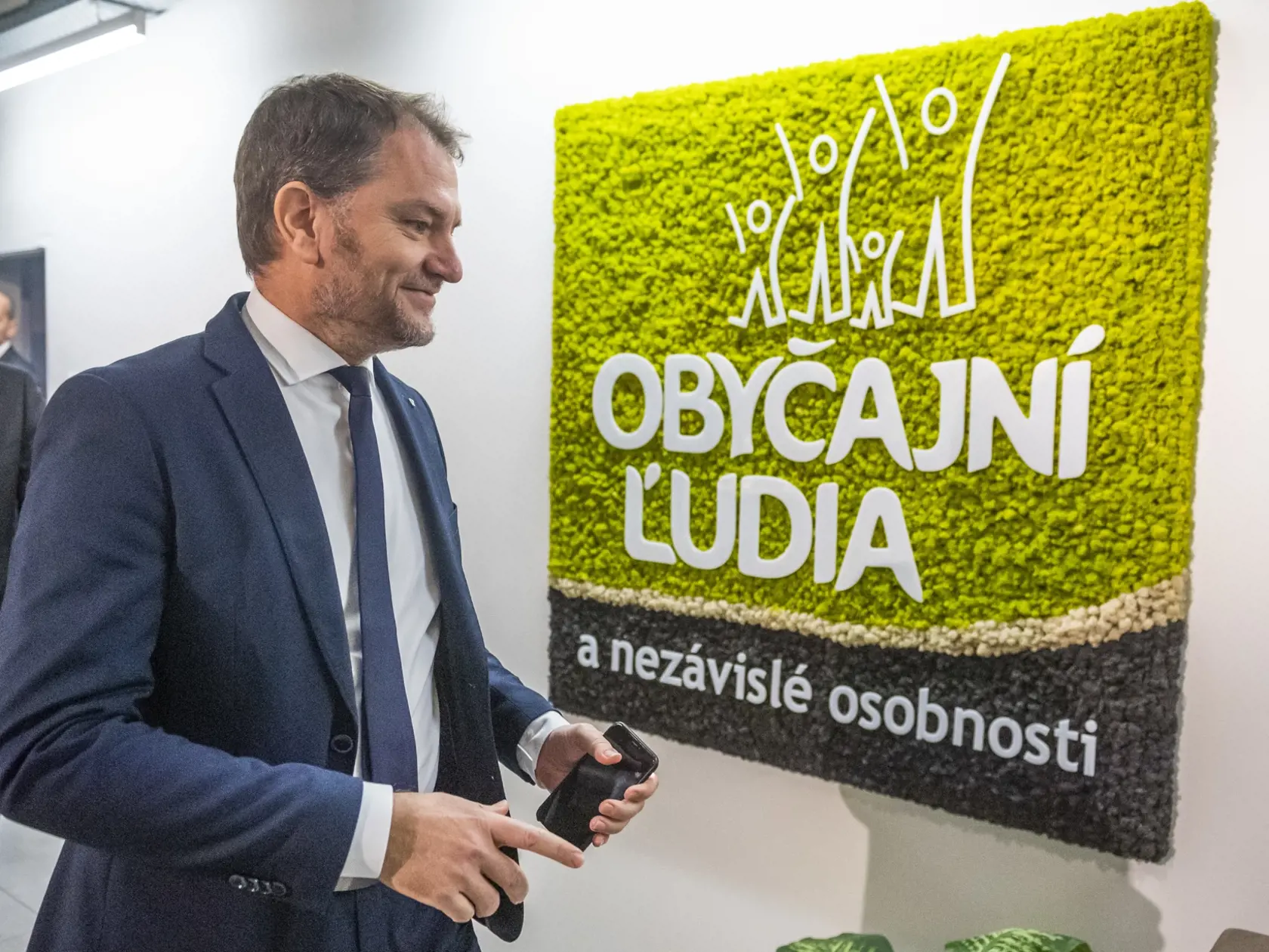 Tlačová konferencia predstaviteľov hnutia Obyčajní ľudia a nezávislé osobnosti (OĽANO) v Bratislave 15. decembra 2022. Na snímke vpravo minister financií Igor Matovič. FOTO TASR - Jaroslav Novák
