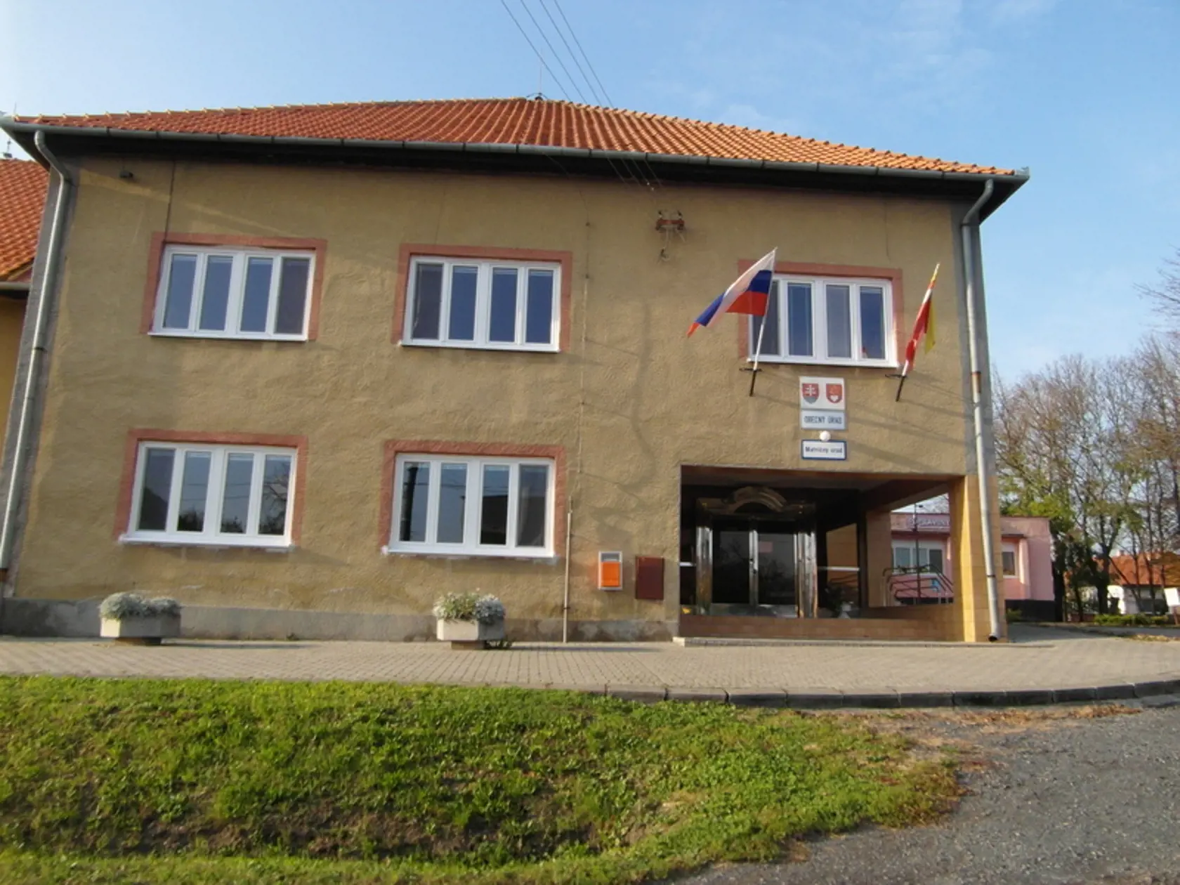 Na Obecnom úrade v obci Buzitka volili len poslancov.