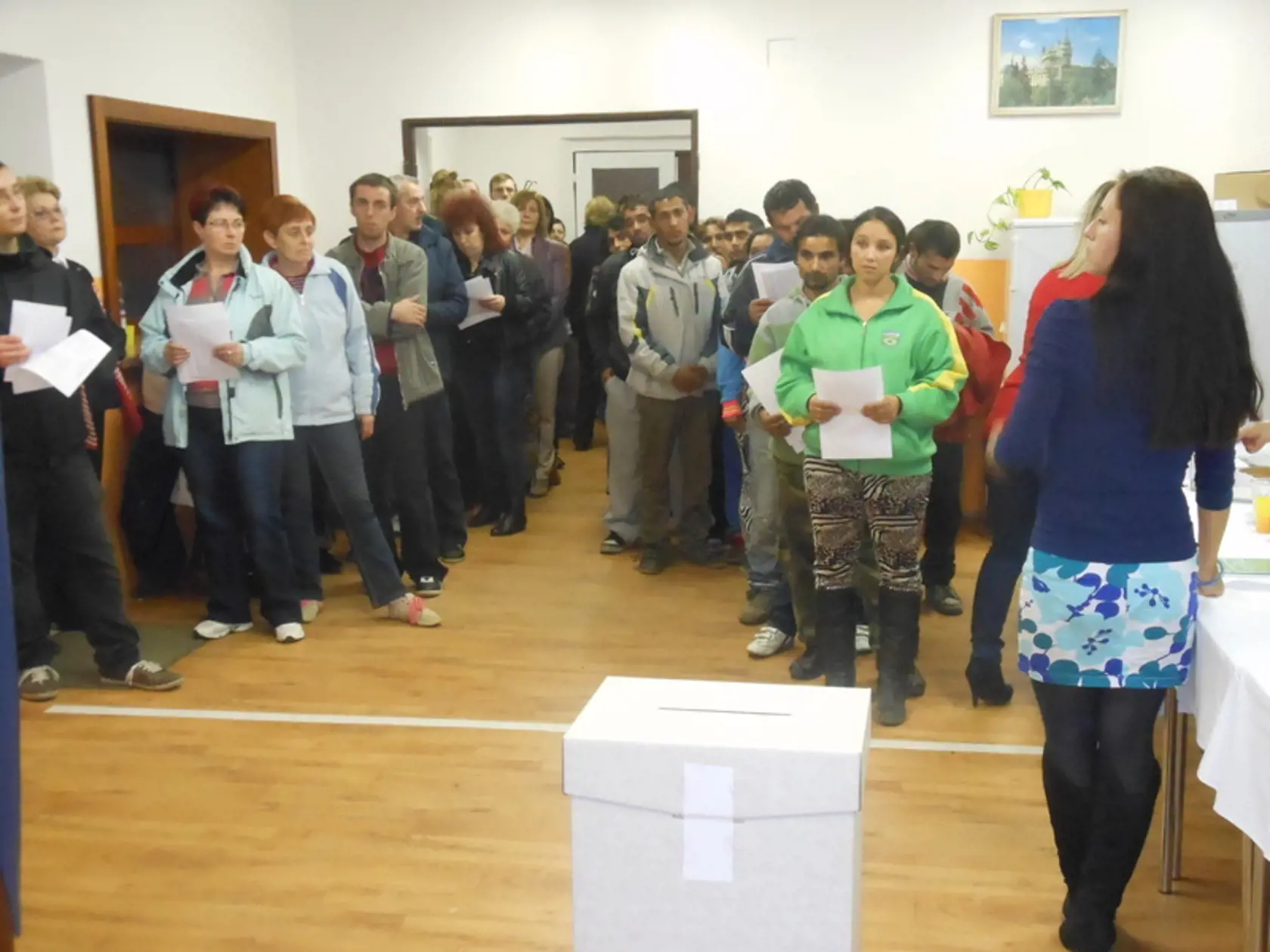 V obci Svinia museli voľby prerušiť na trištvrte hodinu pre podozrenie z korupcie.