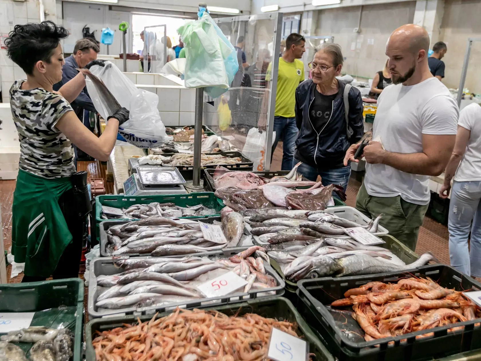 RYBACÍ TRH Ceny nemalé, vôňa príliš intenzívna, ale nemohli sme ho vynechať.