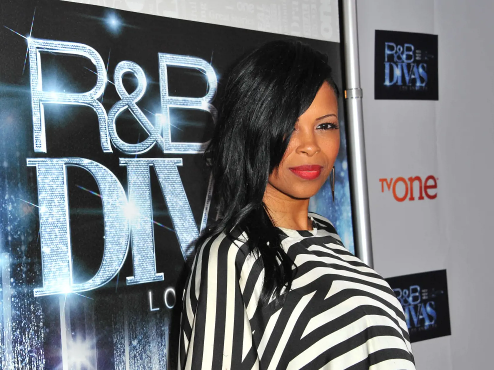 Zakladajúca členka legendárnej R&B skupiny En Vogue, Dawn Robinson, šokovala fanúšikov, keď prezradila, že už 3 roky žije v aute. Vraj je to oslobodzujúce.