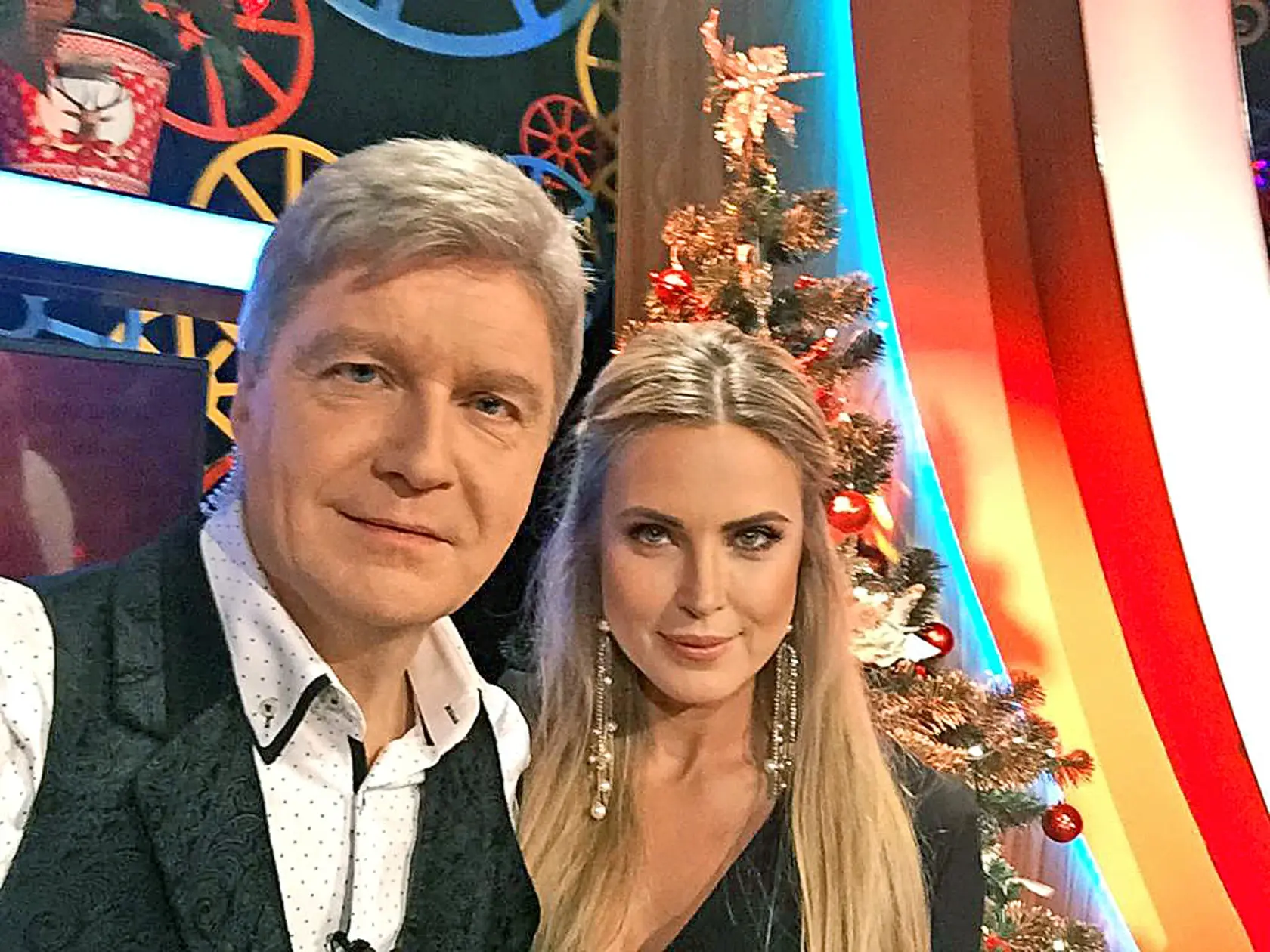 Okrem práce miluje manželku Eriku Judínyovú, s ktorou má trojročnú dcéru