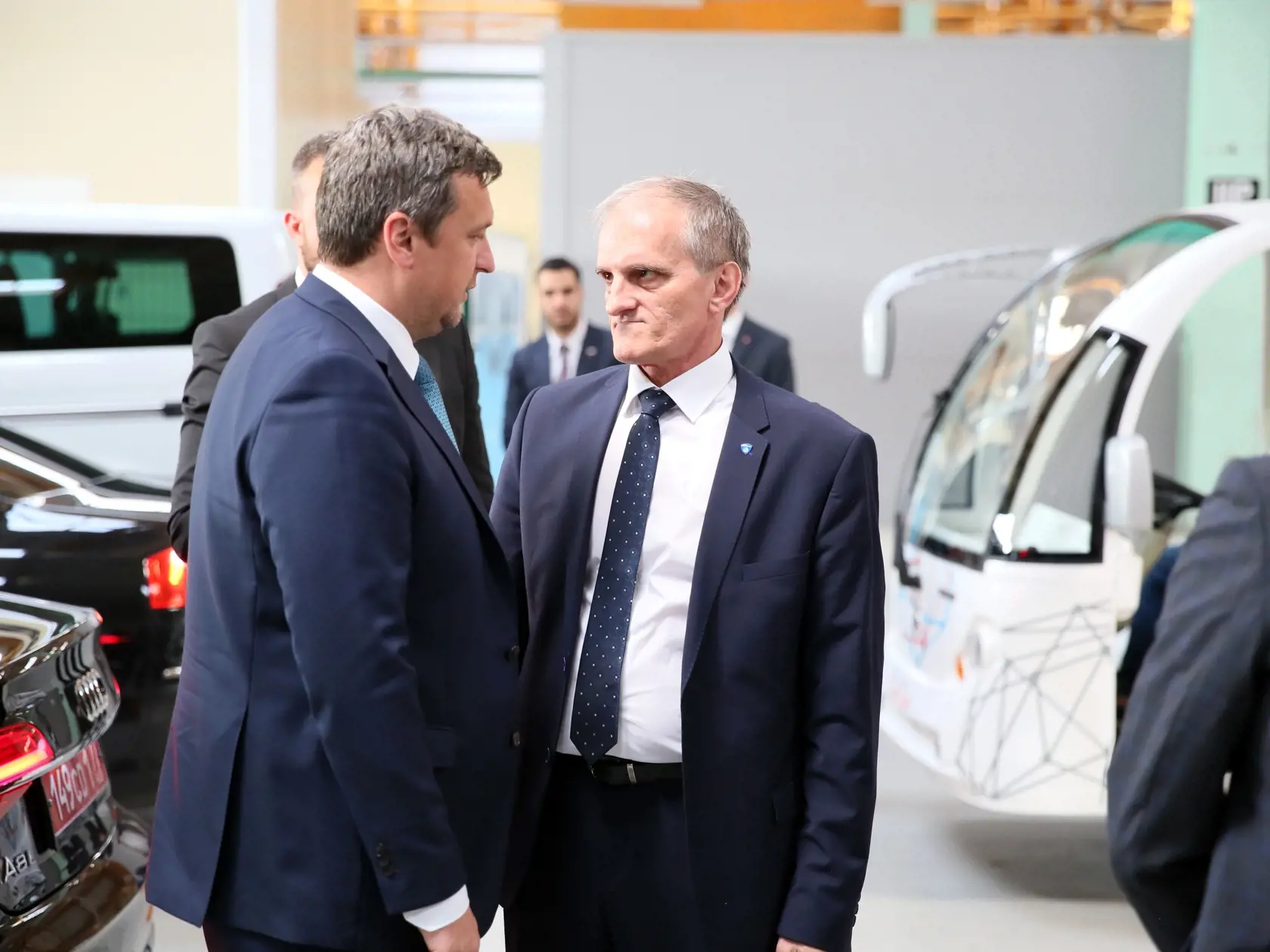 Andrej Danko otvoril dcérsku fabriku slovenskej firmy v Rusku.