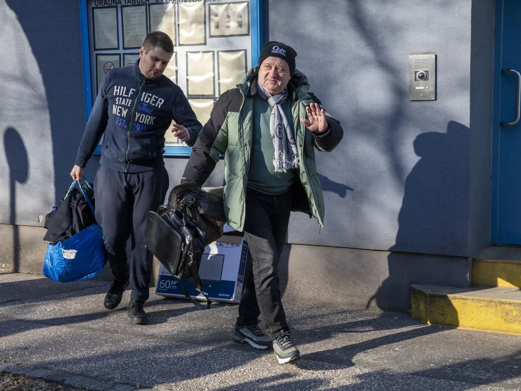  Na snímke Adam Puškár prepustený z väzby.