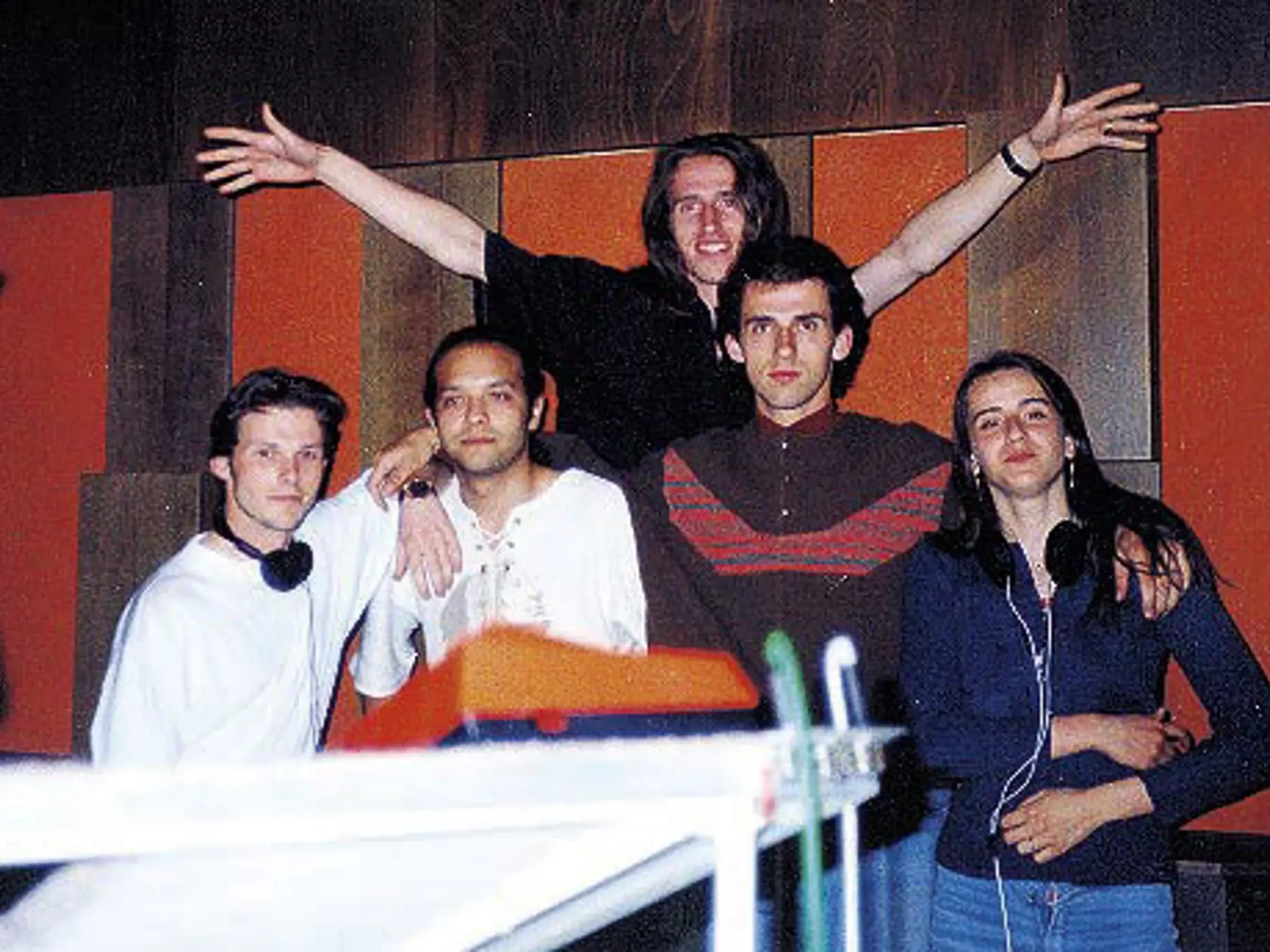 Nahrávanie singla ´Do It´ v Košiciach v roku 1994.