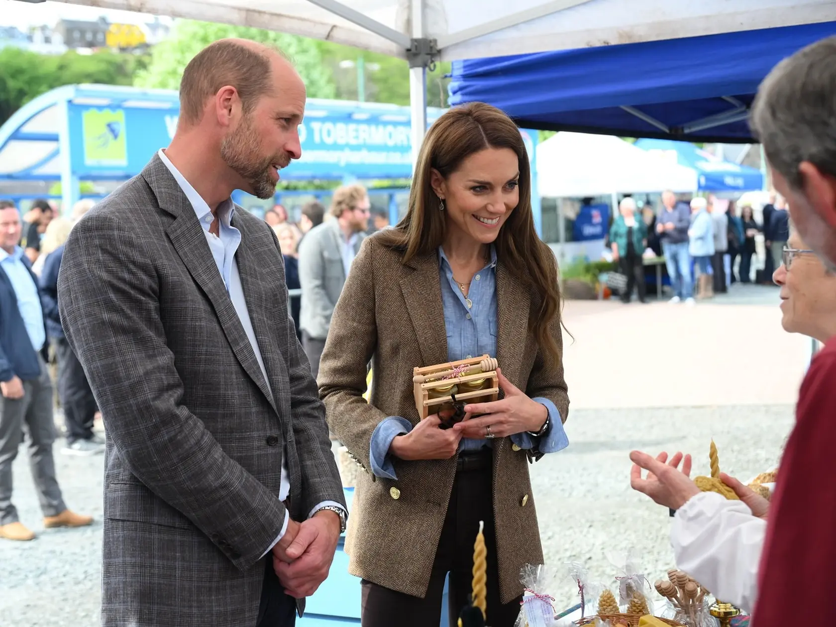 Princ William a Kate sa vrátili na miesto, kde to pred vyše 20 rokmi medzi nimi celé začalo. Do Škótska. A opäť to medzi nimi iskrilo.