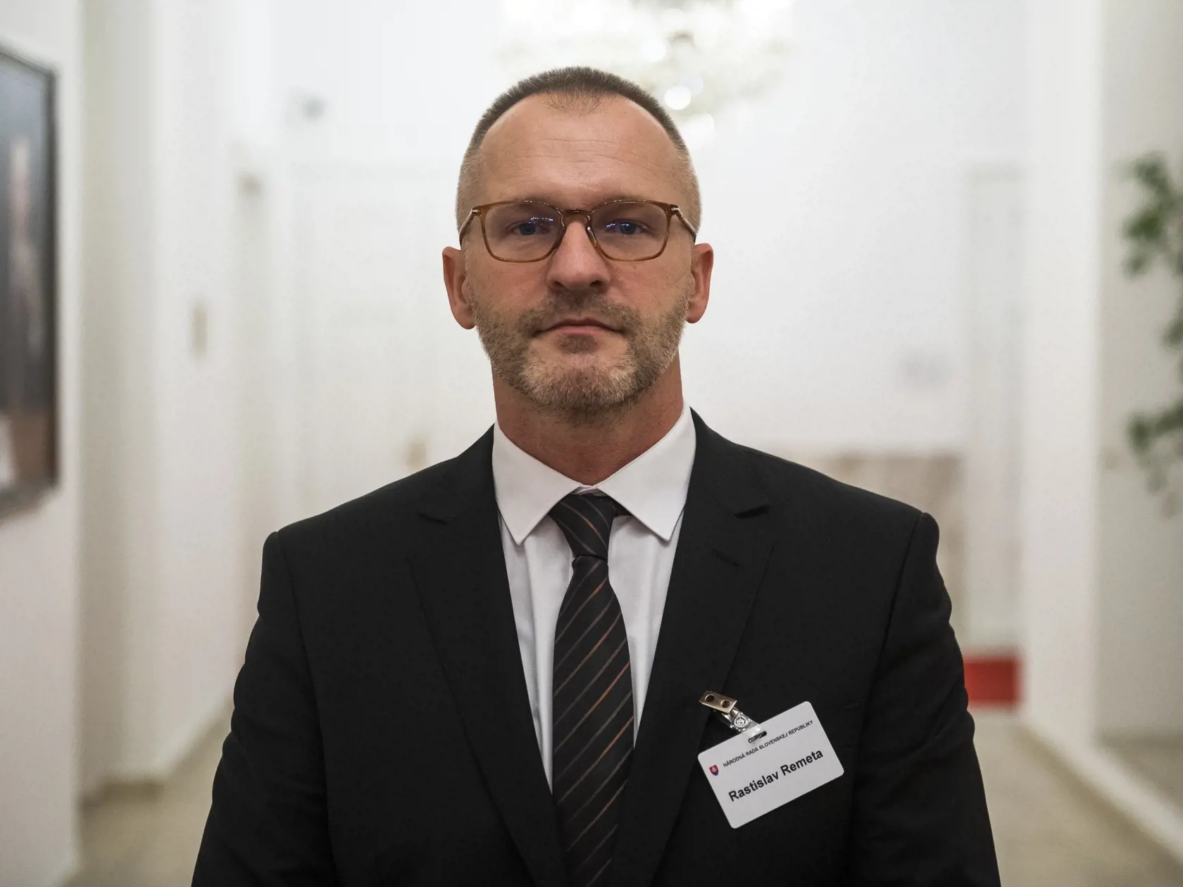 Exkandidát na generálneho prokurátora Rastislav Remeta po vypočutí počas schôdze Ústavnoprávneho výboru NR SR, ktorý vypočúva kandidátov na generálneho prokurátora SR v Bratislave 20. novembra 2020.