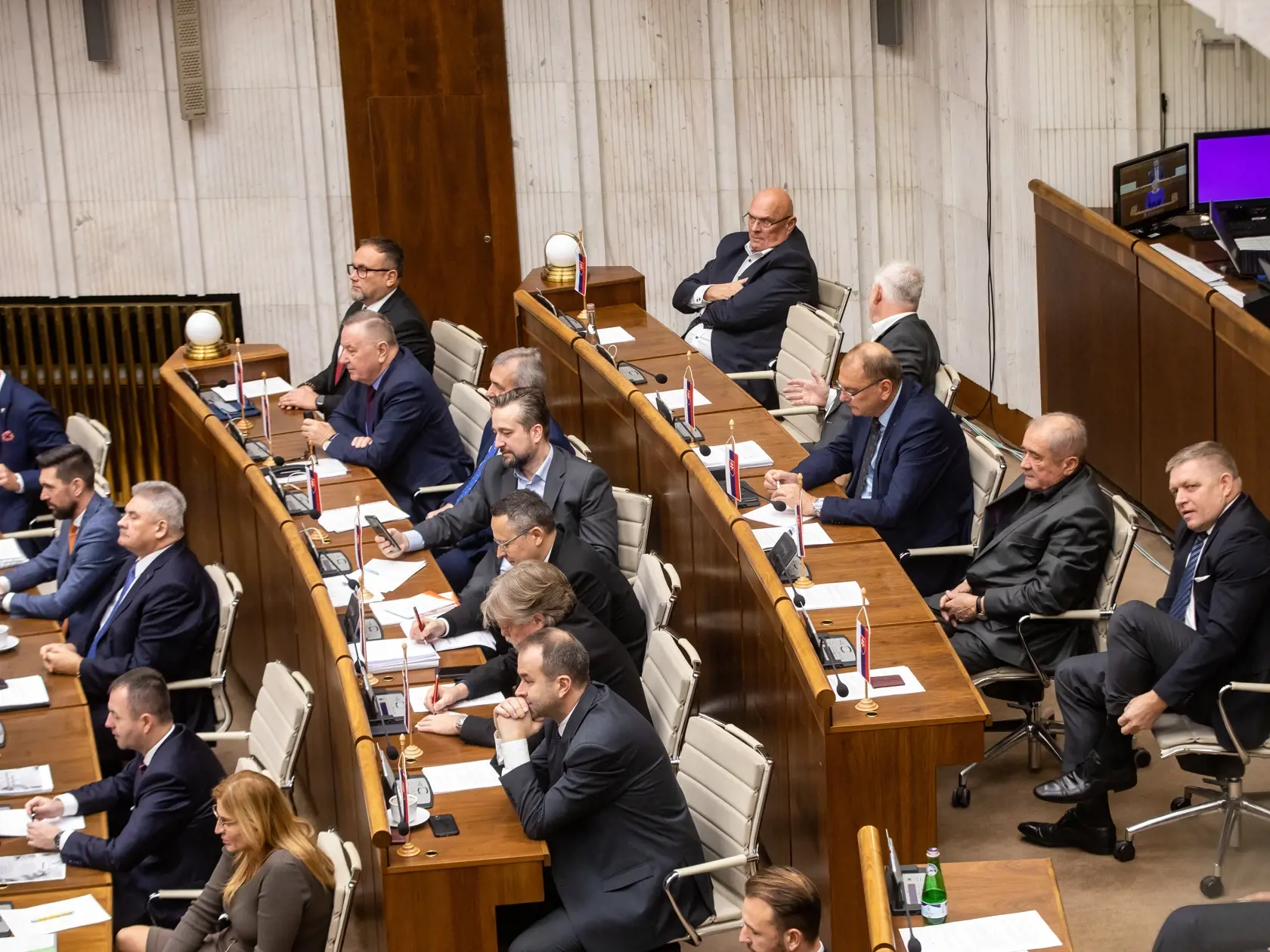 Prezidentka SR Zuzana Čaputová vystúpila so správou o stave republiky pred poslancami NR SR (29. november 2022). Na snímke je Robert Fico.
