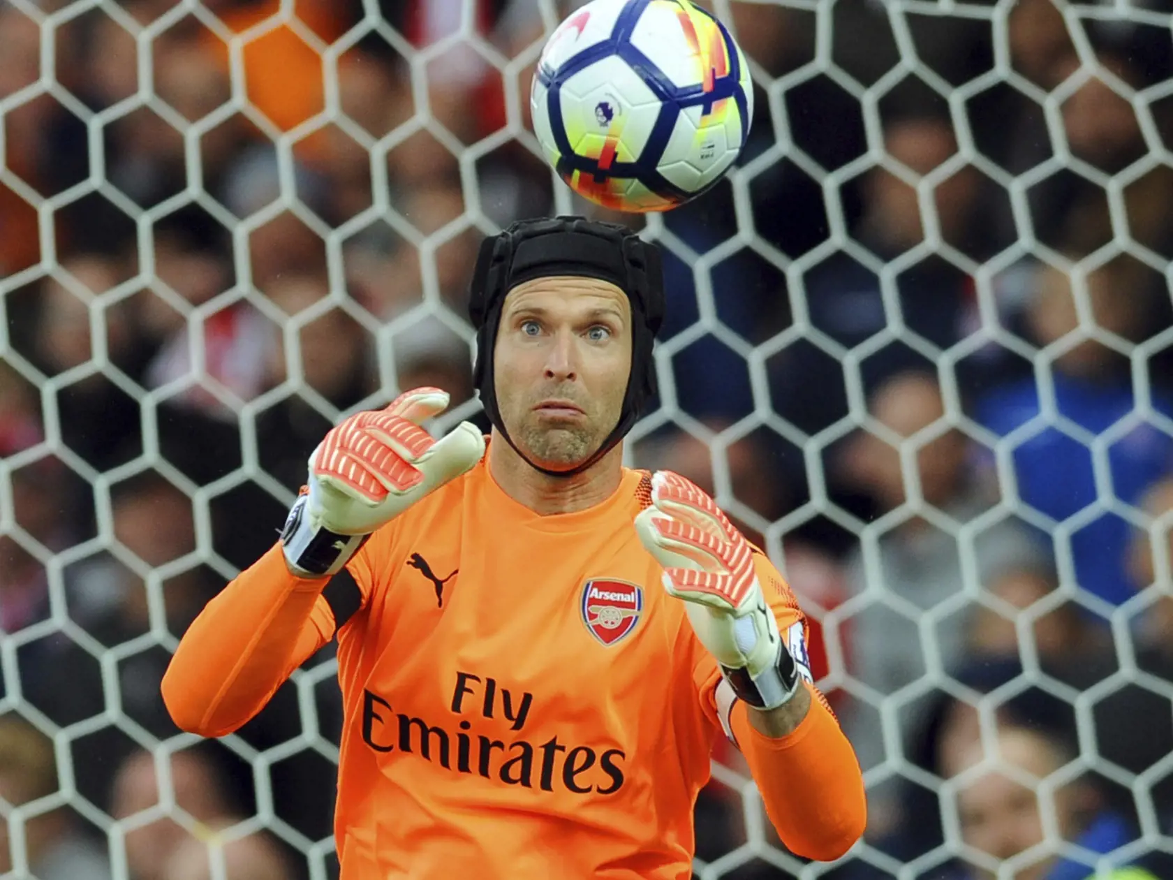 Čech ako gólman Arsenalu.