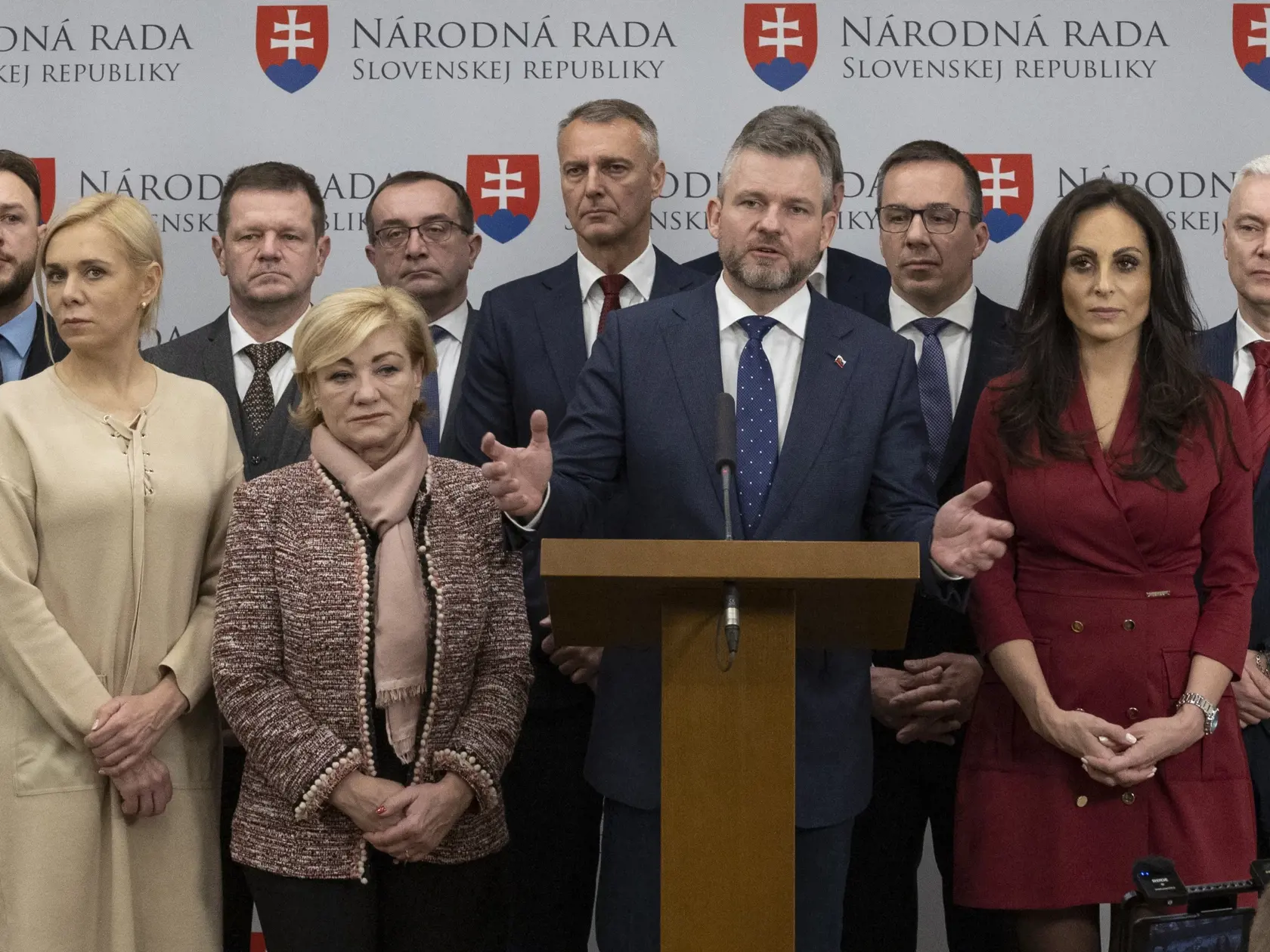 Peter Pellegrini požaduje predčasné voľby,
