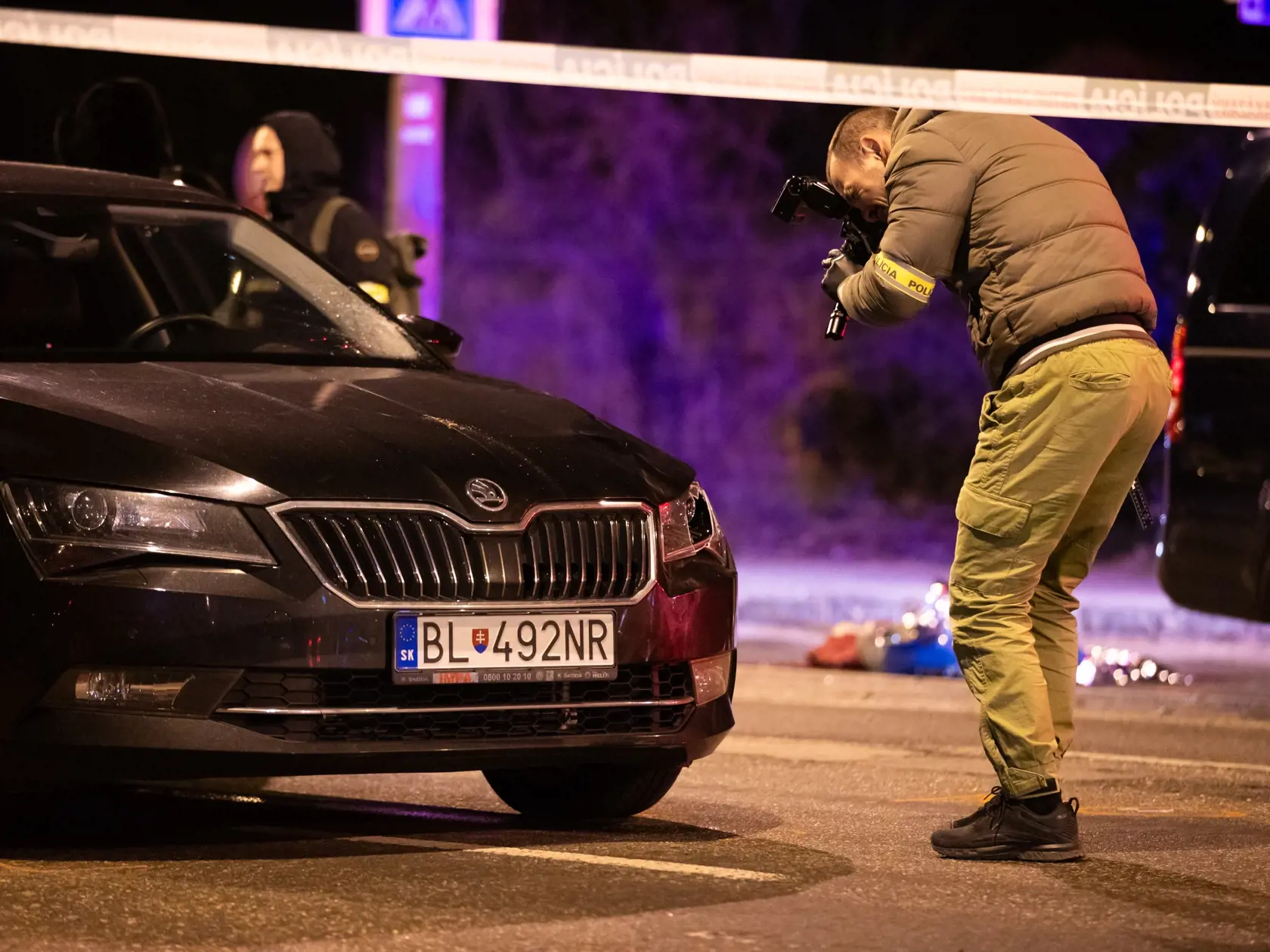 Na Romanovej ulici v Bratislave pred sídlom Úradu pre ochranu ústavných činiteľov mal funkcionár ministerstva zraziť dôchodkyňu.
