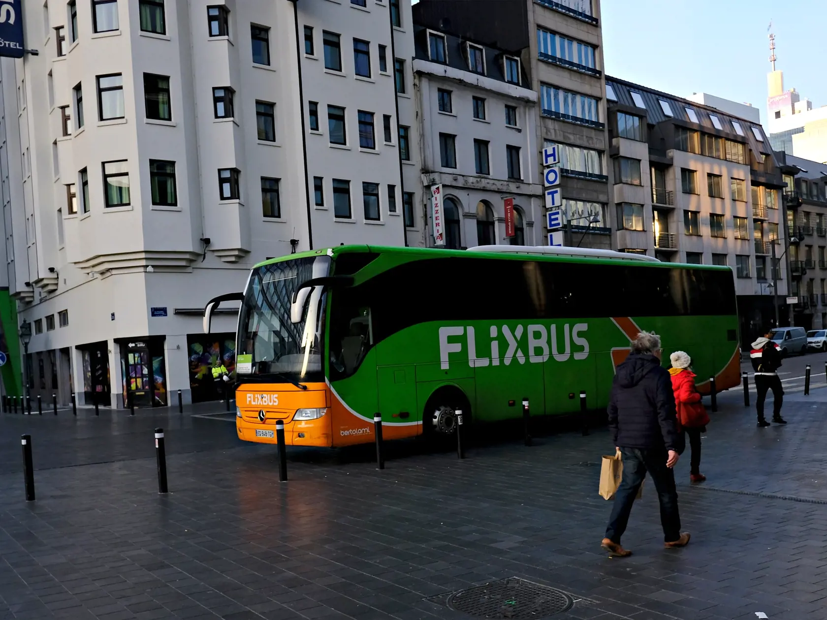 Autobus spoločnosti Flixbus na trase z francúzskeho mesta Lille do Bruselu zastavila belgická polícia. (Ilustračná foto)