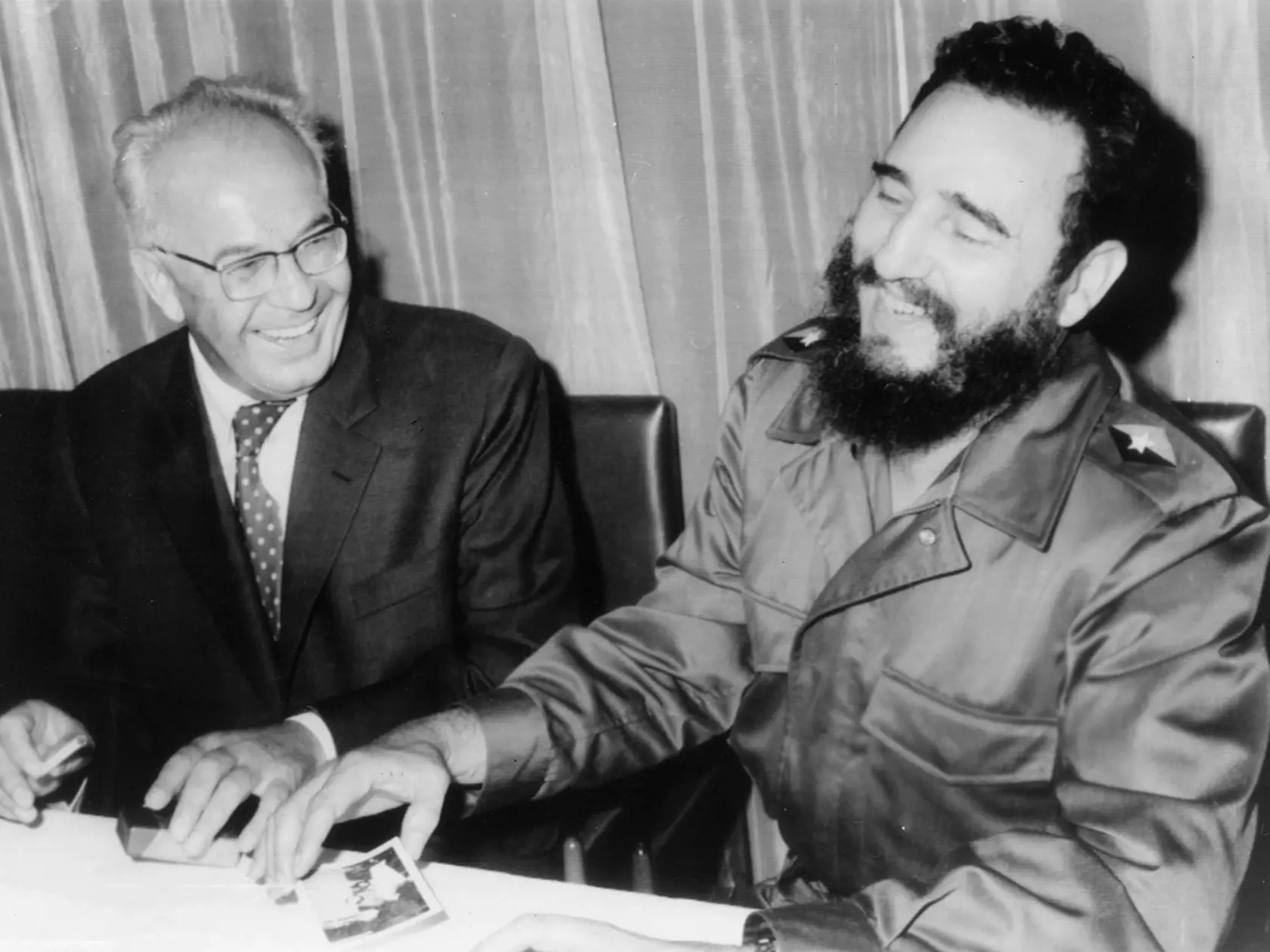 Gustáv Husák a Fidel Kastro.
