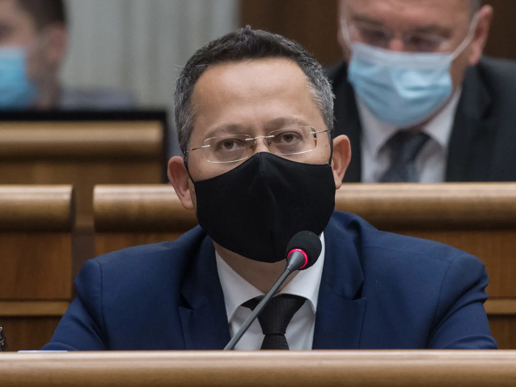 Na snímke opozičný poslanec Ladislav Kamenický (SMER-SD) počas 18. schôdze parlamentu v Bratislave v utorok 24. novembra 2020. FOTO TASR - Martin Baumann