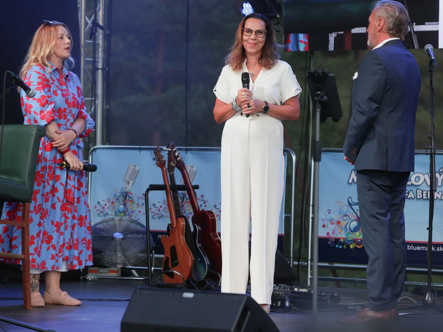 Vdova Miluše Petejdlová prvýkrát od smrti milovaného manžela Vaša Patejdla predstúpila pred publikum. Ako nám sama potom priznala, bolo to pre ňu veľmi ťažké.