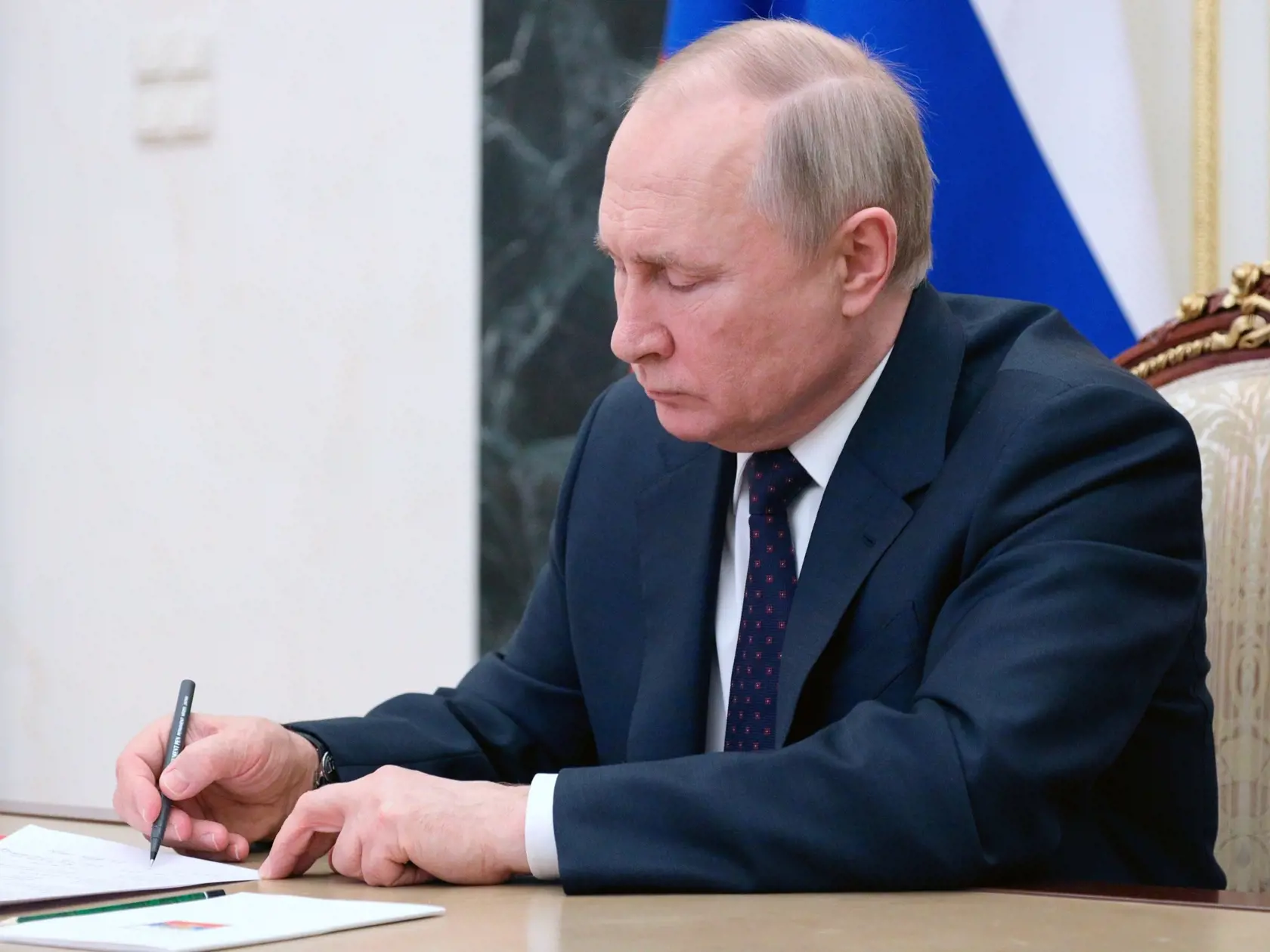 JB 36 Moskva - Ruský prezident Vladimir Putin predsedá zasadnutiu Bezpečnostnej rady prostredníctvom videokonferencie v  Moskve 11. marca 2022. FOTO TASR/AP

Russian President Vladimir Putin chairs a Security Council meeting via video-conference, in Moscow, Russia, Friday, March 11, 2022. (Mikhail Klimentyev, Sputnik, Kremlin Pool Photo via AP)