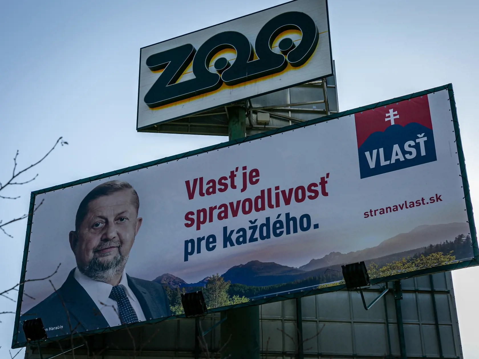 Štefan Harabin so stranou Vlasť.