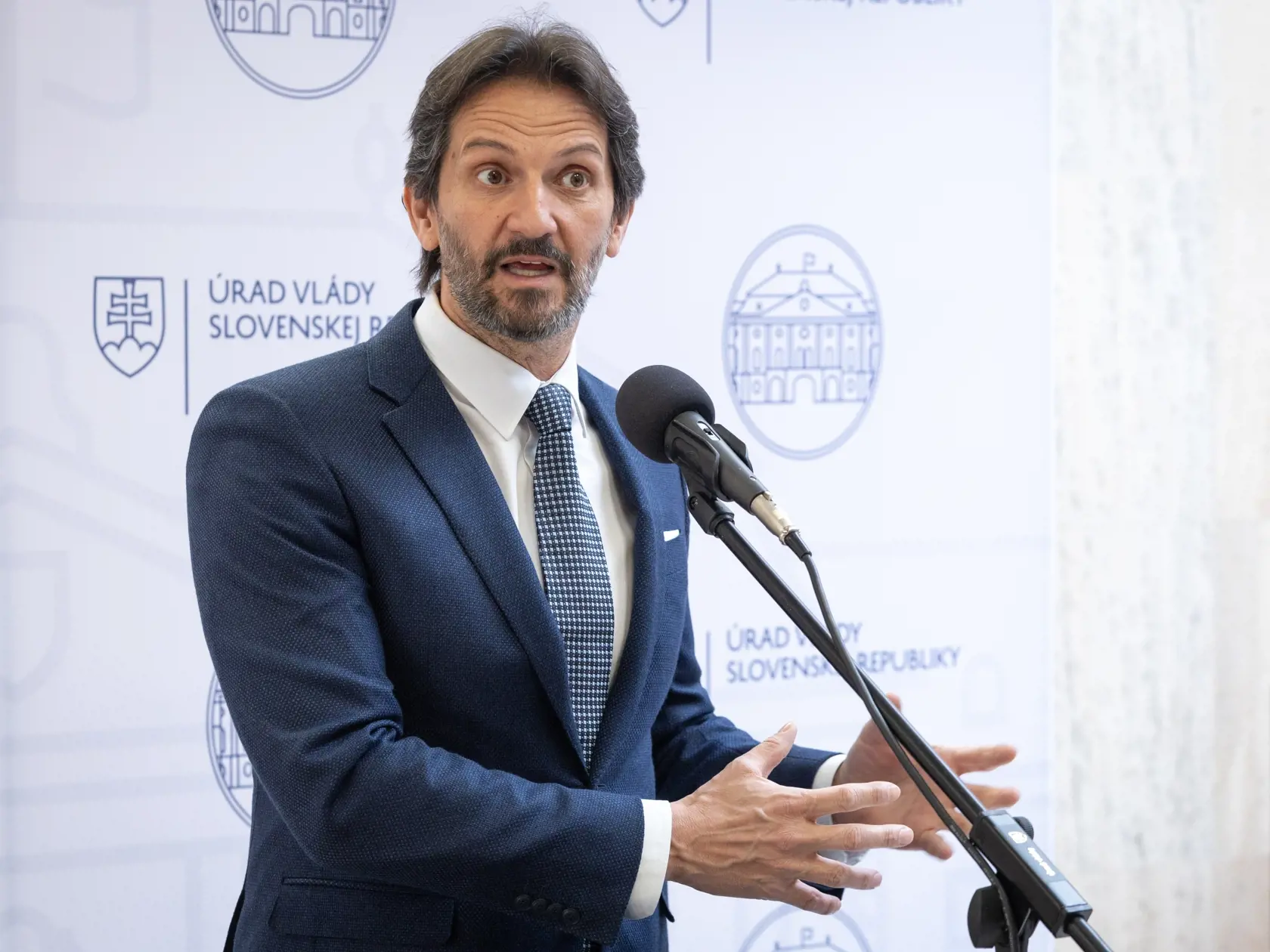 74. schôdza vlády SR. Na snímke je Robert Kaliňák, minister obrany SR.