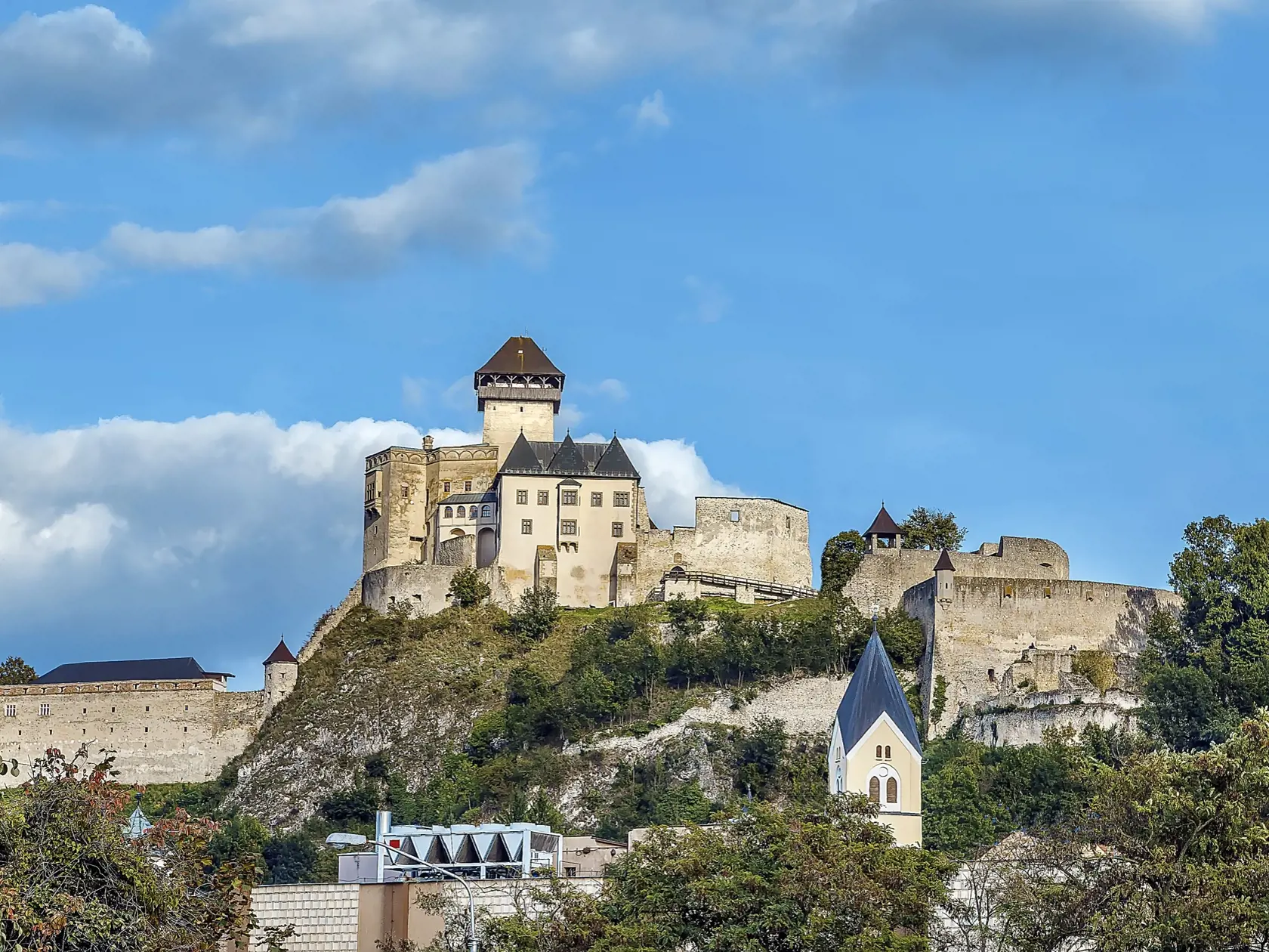 Trenčiansky hrad ukrýva ešte mnoho tajomstiev.