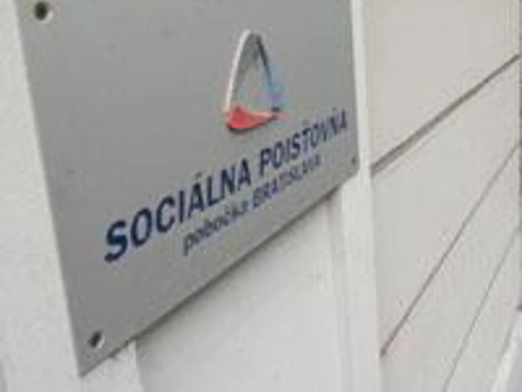 Sociálna poisťovňa každý mesiac vypláca dôchodkové dávky nielen na Slovensko, ale aj do zahraničia.
