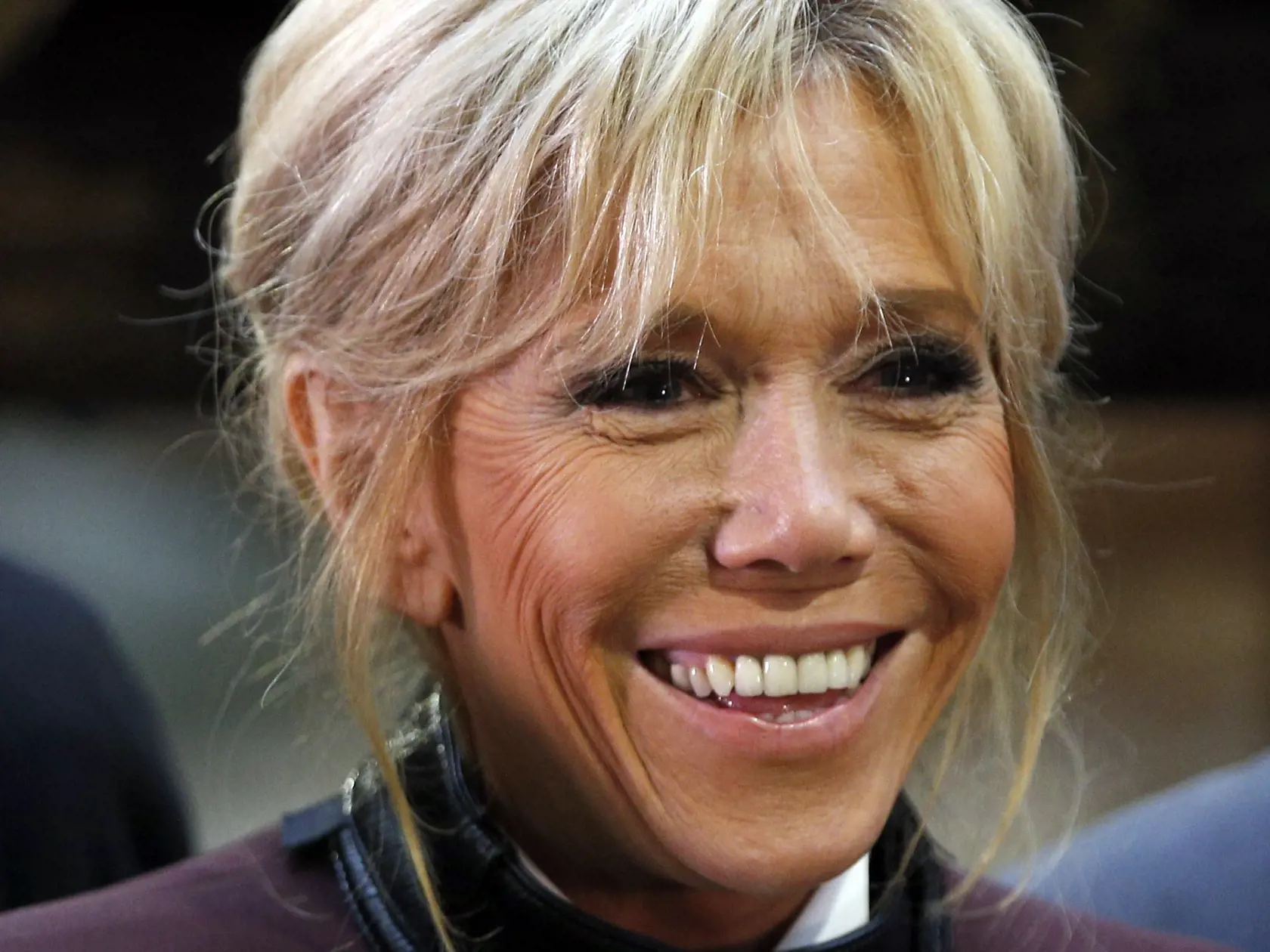 Brigitte Macron je od svojho manžela staršia o 25 rokov. 