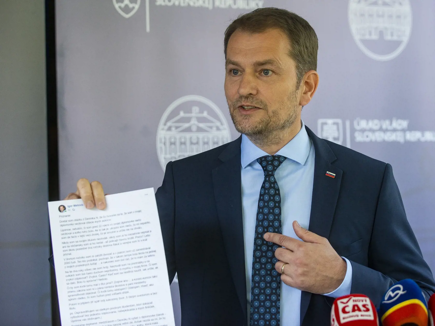 Na snímke predseda vlády SR Igor Matovič počas tlačovej konferencie ohľadne svojej diplomovej práce 22. júla 2020 v Bratislave.