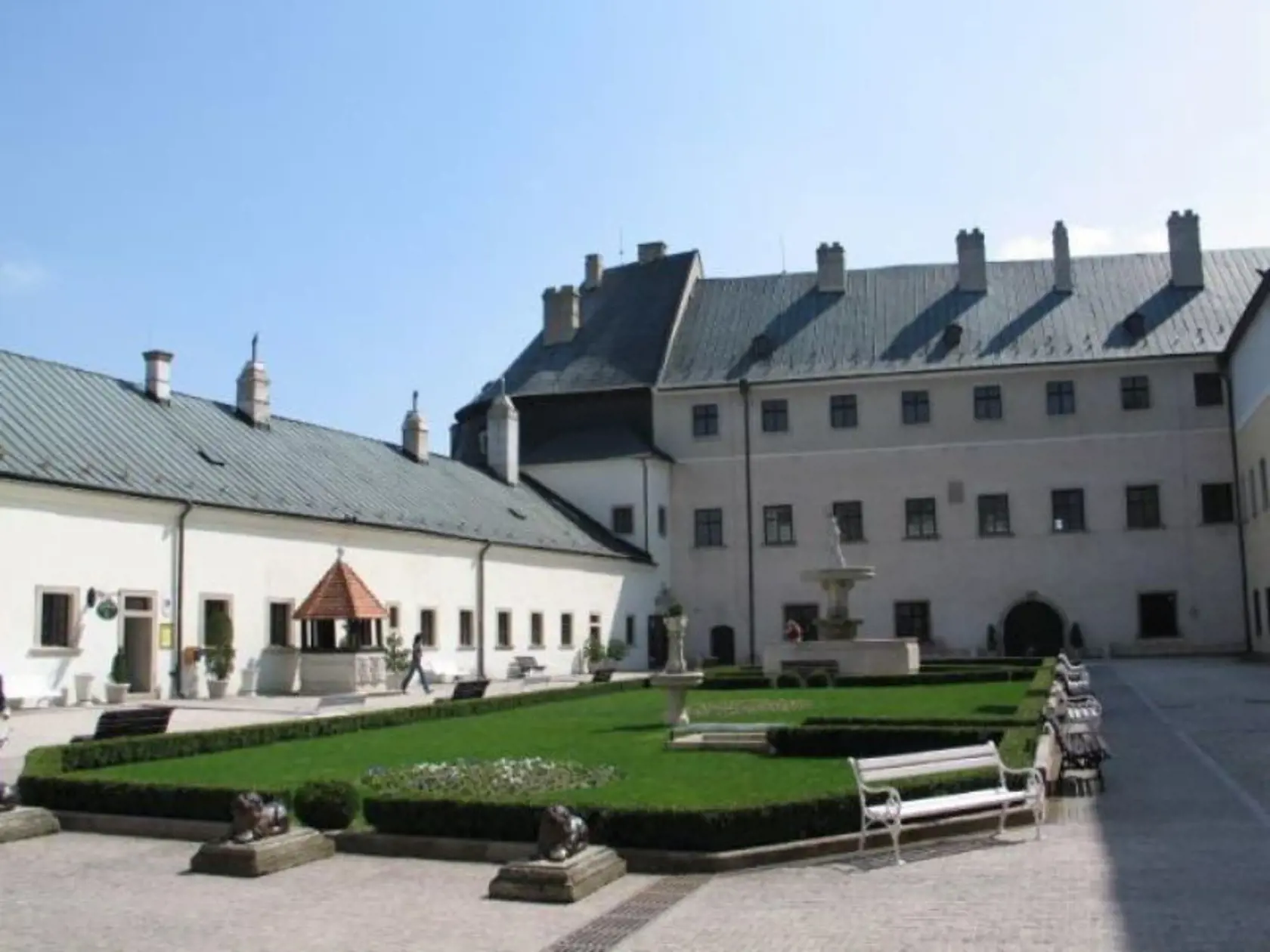Vyberte sa na hrad Červený Kameň v okrese Pezinok.
