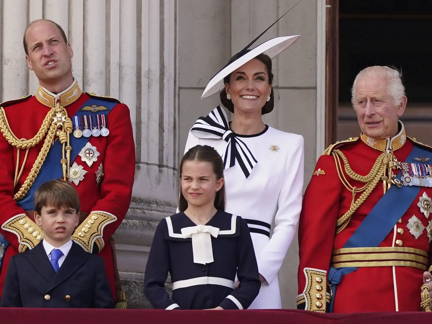 Princezná Kate so svojimi najmilovanejšími na balkóne Buckhinghamského paláca