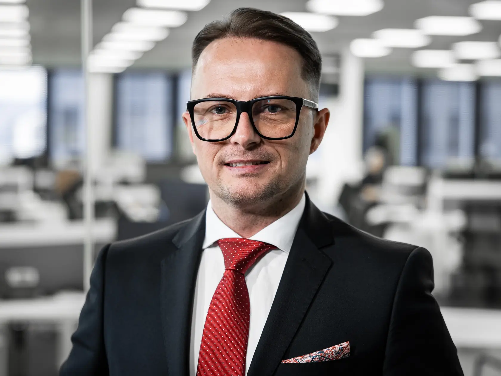 Diskusná relácia "Karty na stôl", ktorej hosťom bol Miroslav Řádek.