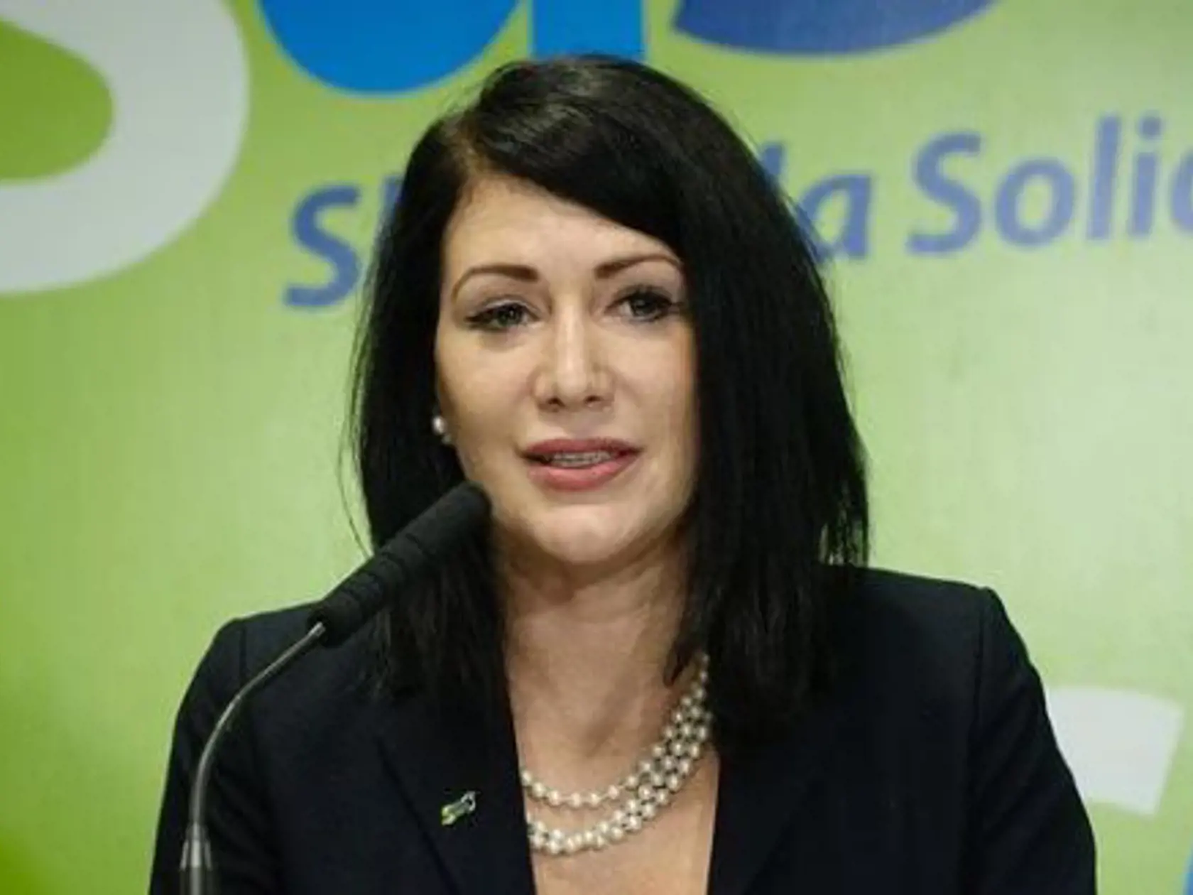 Na snímke poslankyňa NR SR Jana Bittó Cigániková (SaS). Poslanec Čepček je podľa nej blázon, ktorý nemá inú agendu ako obmedzovať práva žien.