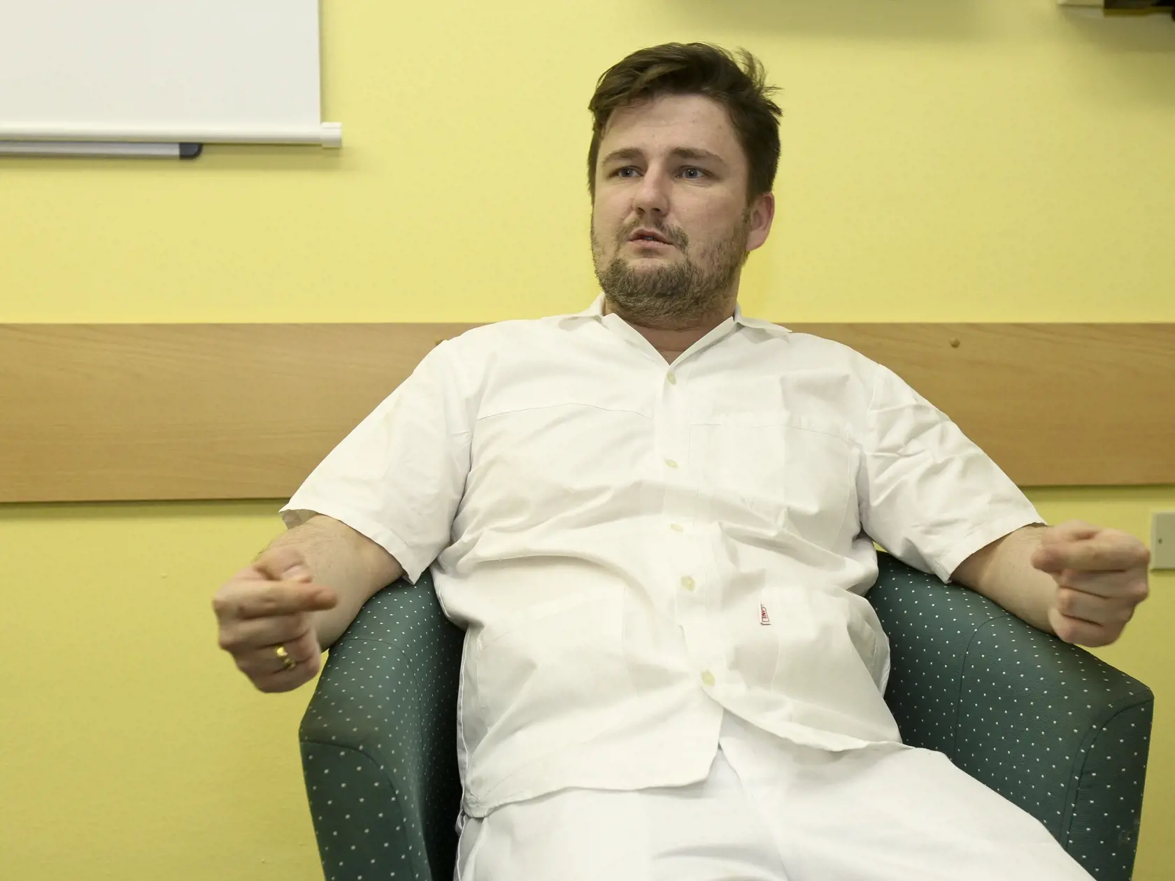 Kandidát na riaditeľa Národného onkologického ústavu Patrik Palacka.