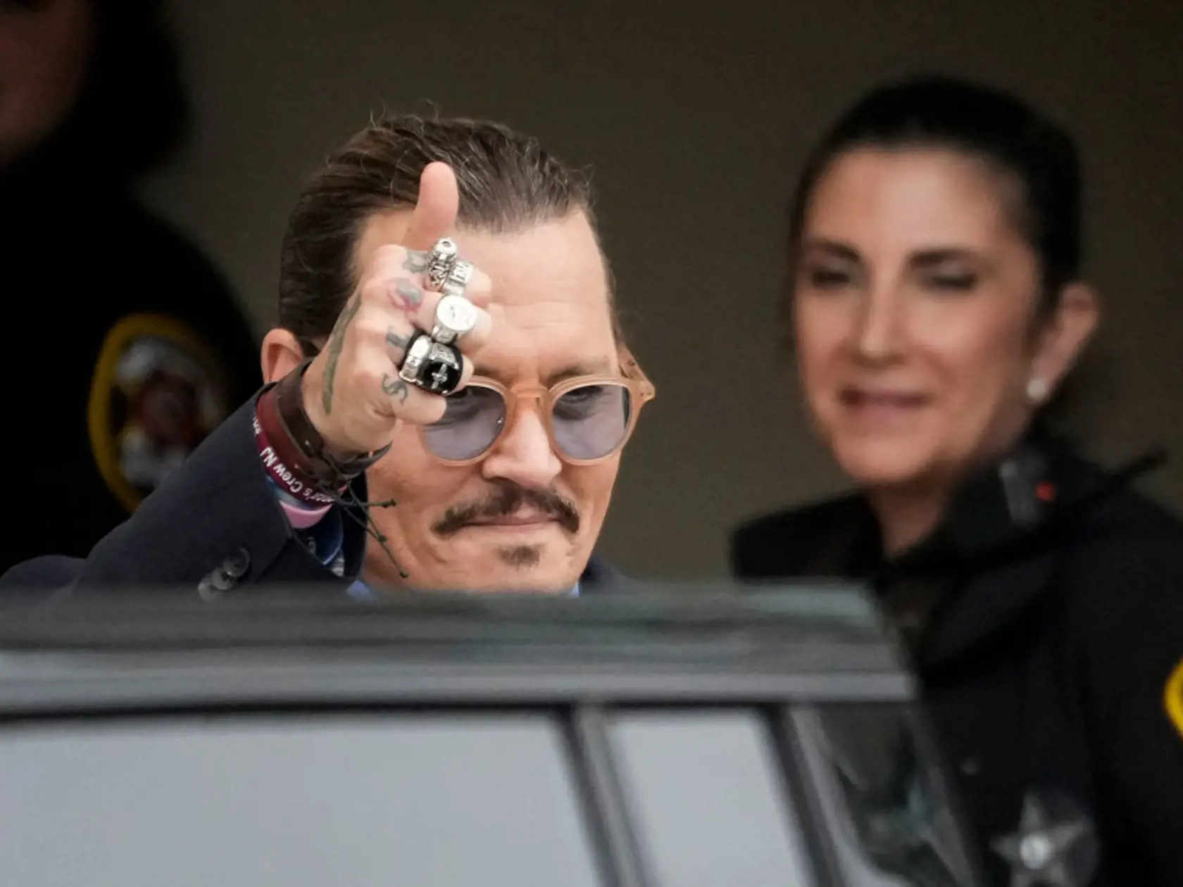 Americký herec Johnny Depp vyhral v stredu súd so svojou bývalou manželkou Amber Heardovou