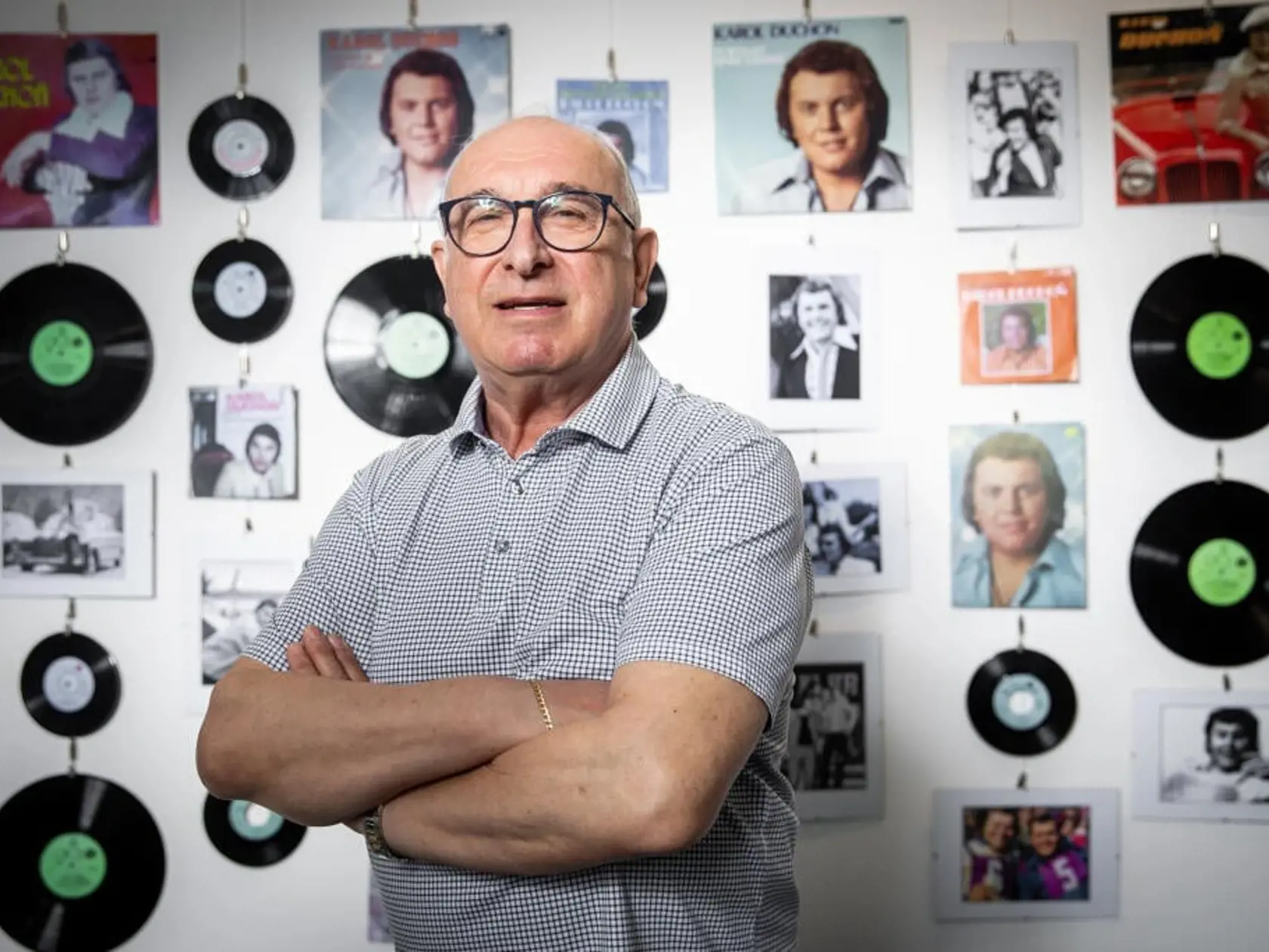 Vo veku 76 rokov dnes náhle a navždy odišiel nielen skvelý spevák, ale aj láskavý človek a dobrý kamarát Peter Fahn.