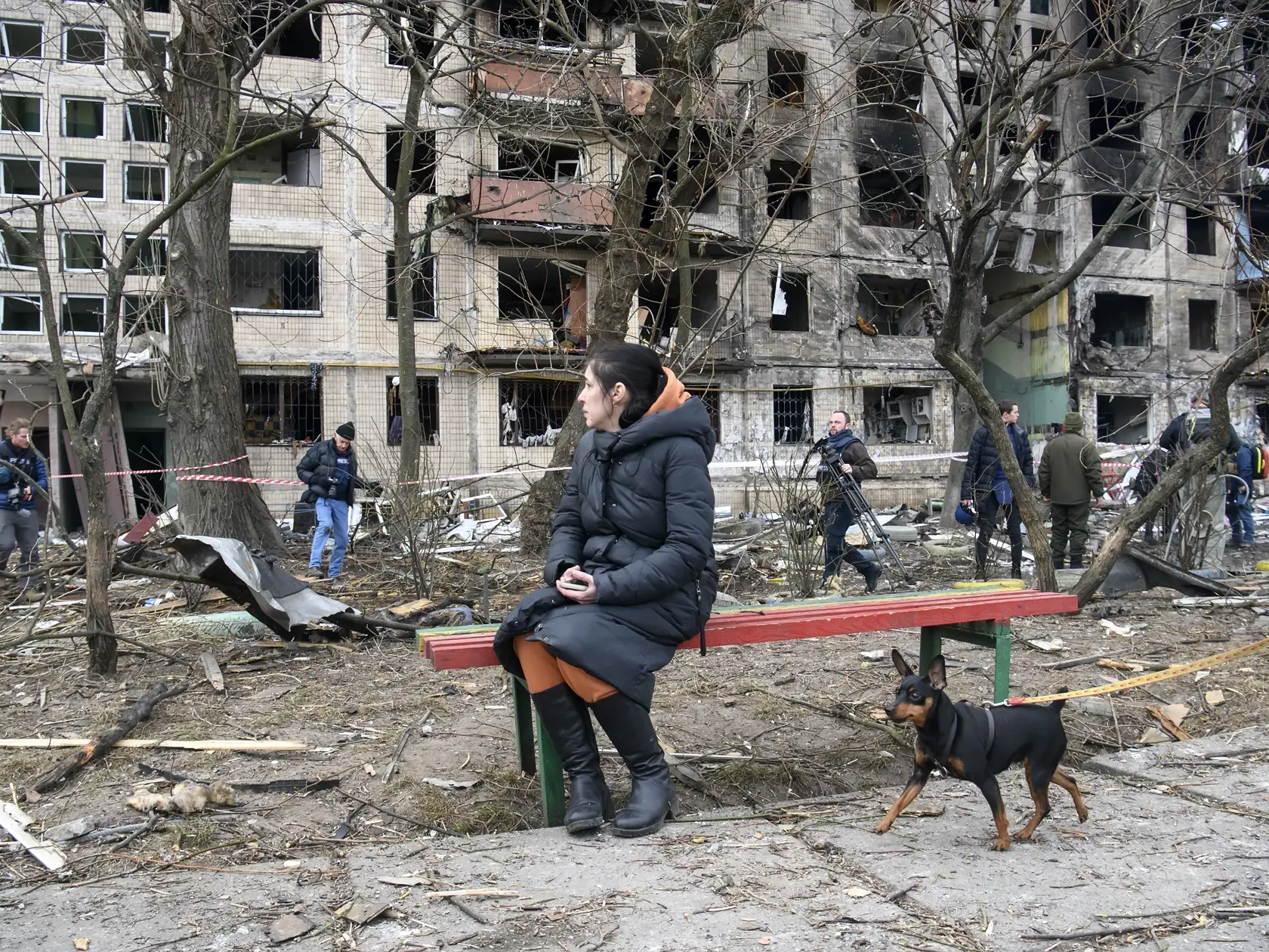 Ruská armáda bombarduje už aj obytné štvrte.