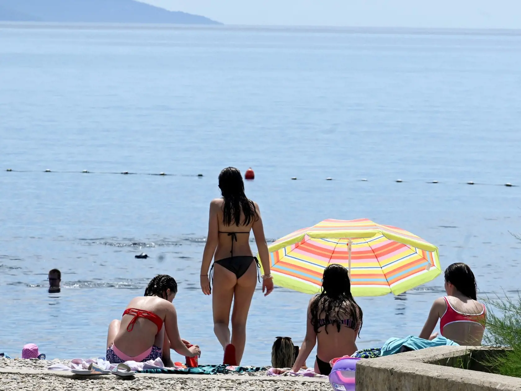 Turisti, ktorí sa odvážia vycestovať do Chorvátska sa stále nájdu. Krajina však eviduje prudký nárast prípadov koronavírusu.