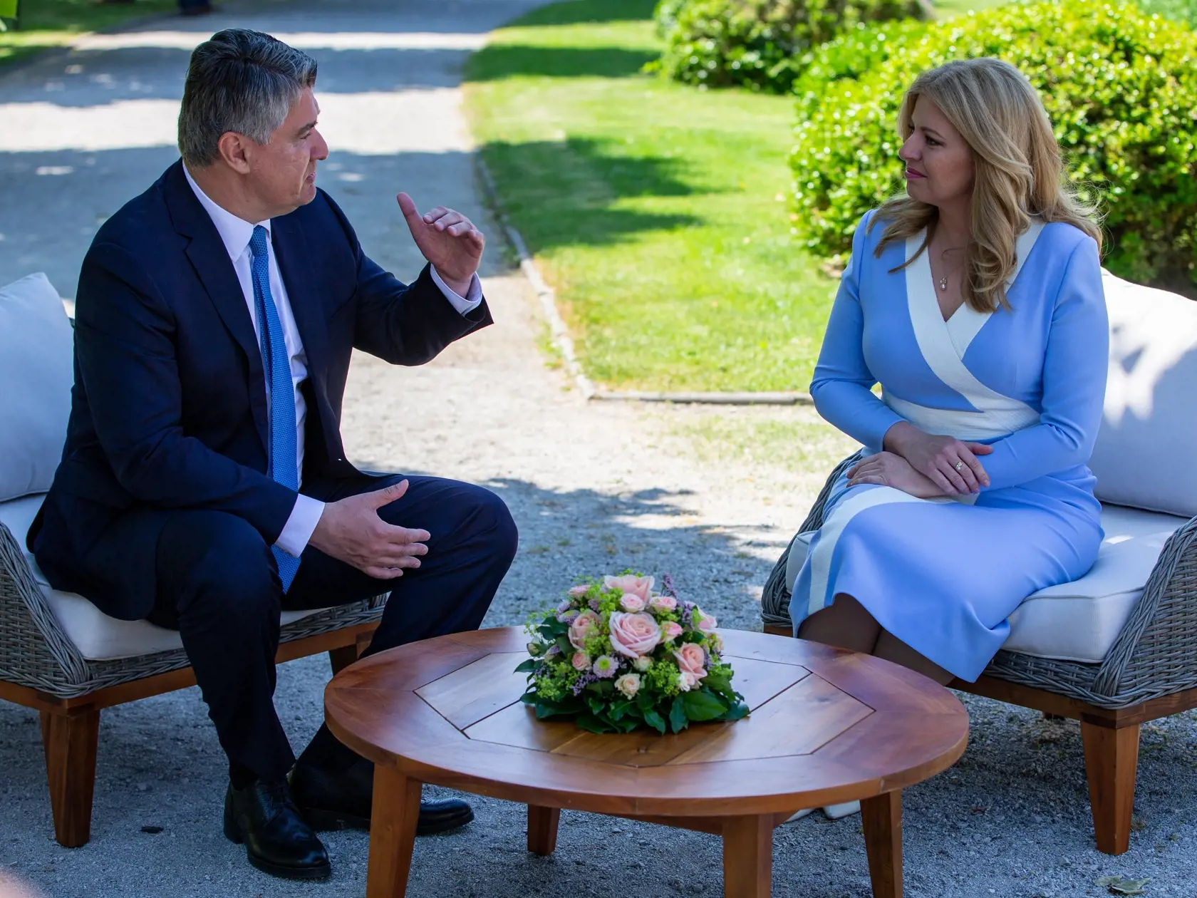 Na snímke je Zuzana Čaputová prezidentka Slovenskej republiky a Zoran Milanovič  prezident Chorvátska na oficiálnej návšteve Slovenska. 