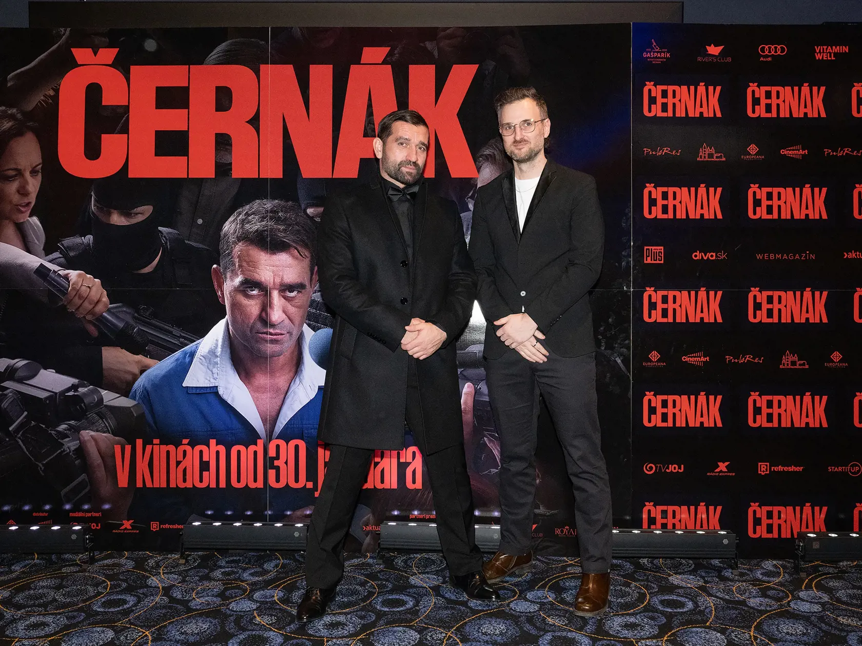 Herec Milan Ondrík a scenárista Miro Šifra.