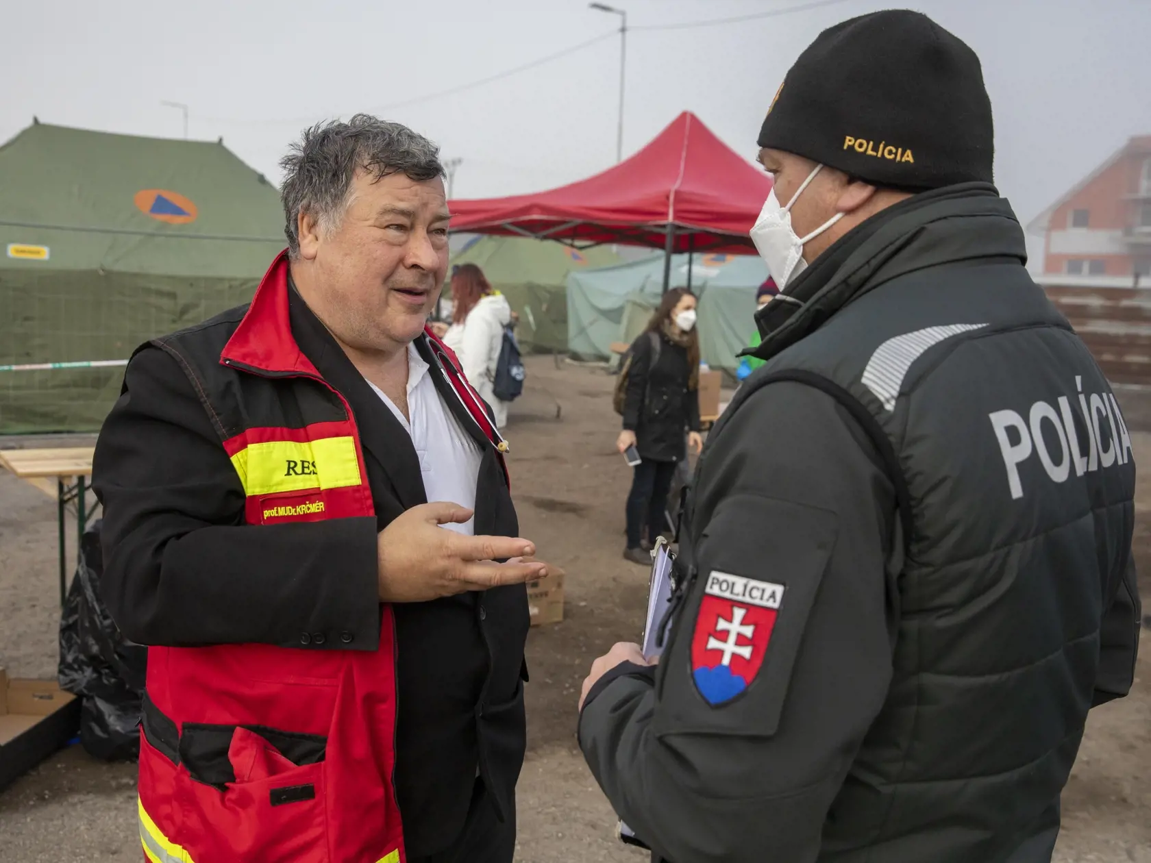 Na snímke je stanový tábor pre migrantov zo Sýrie.
Epidemiológ Vladimír Krčméry.