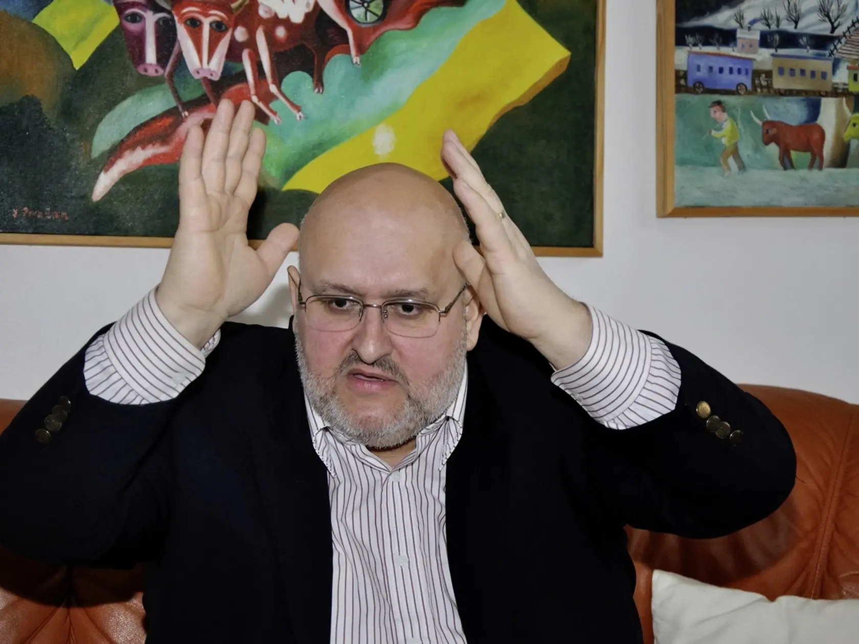 Bývalý generálny riaditeľ ZSSK Pavel Kravec nad „vlakmi zadarmo“ zalamuje rukami, ide podľa neho o výsostne politické rozhodnutie.