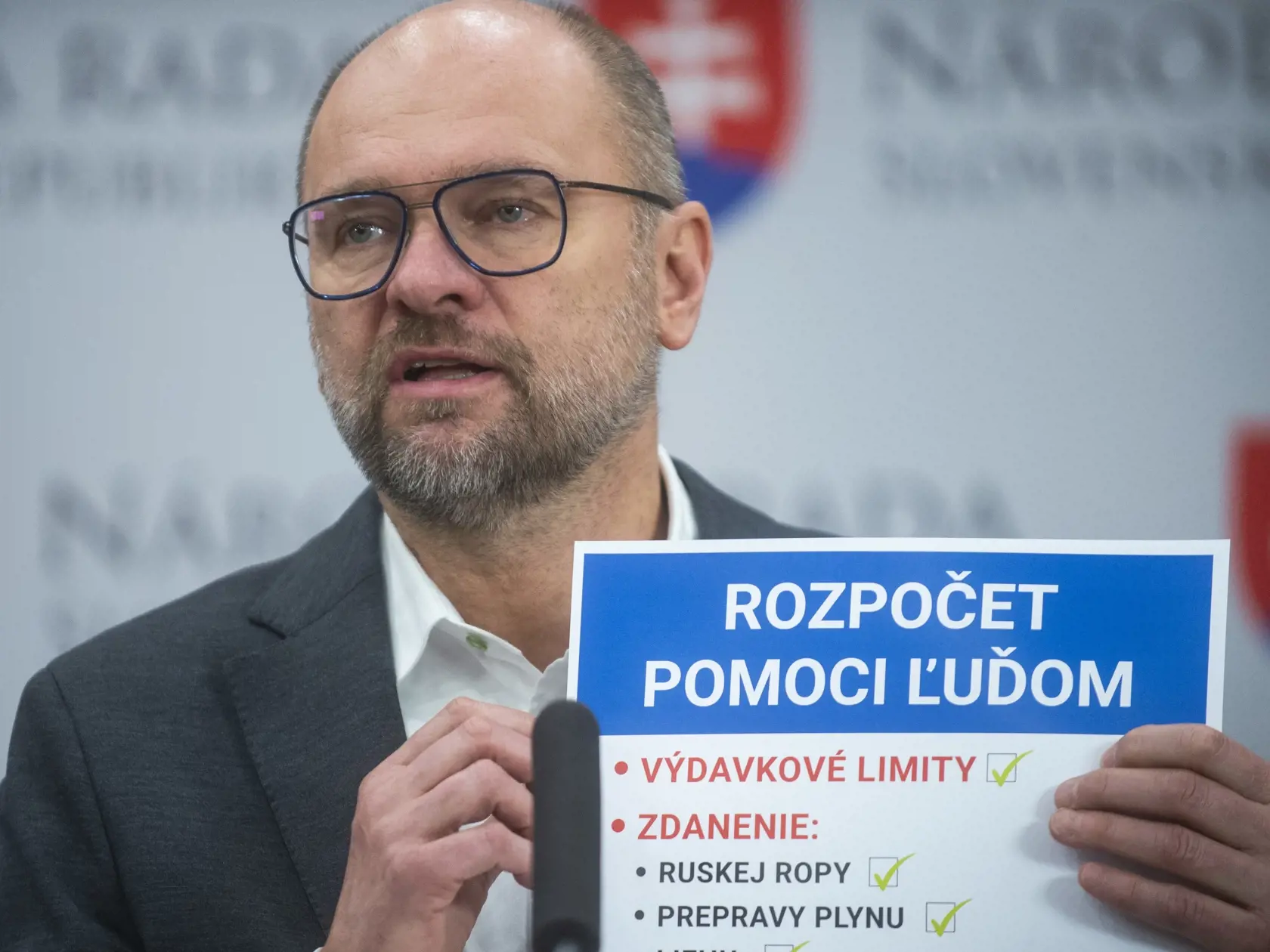 Na snímke predseda SaS Richard Sulík počas tlačovej konferencie k rokovaniu o rozpočte 20. decembra 2022 v Bratislave.