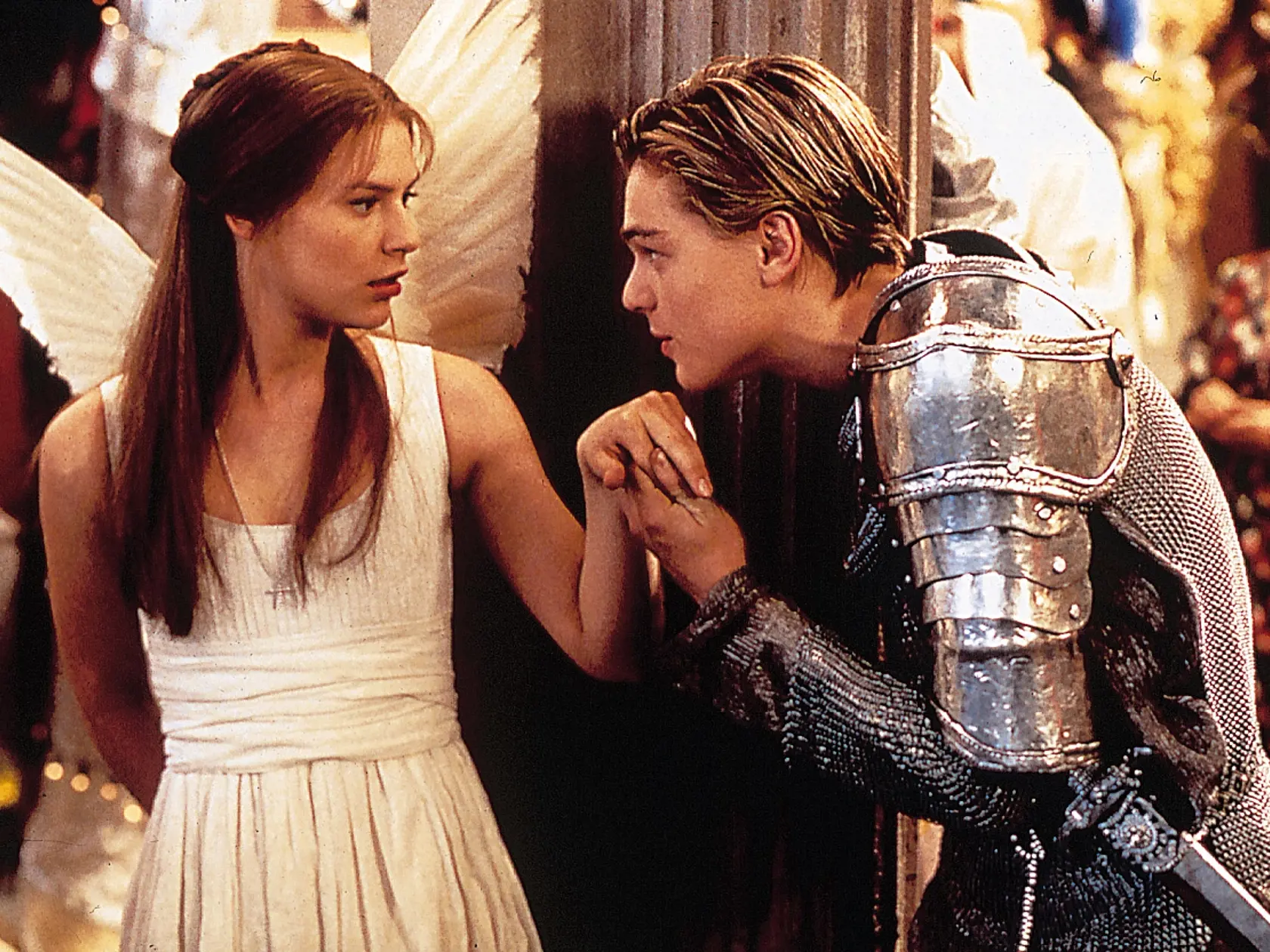 Leonardo DiCaprio a Claire Danesová vo filme Rómeo a Júlia (1996).